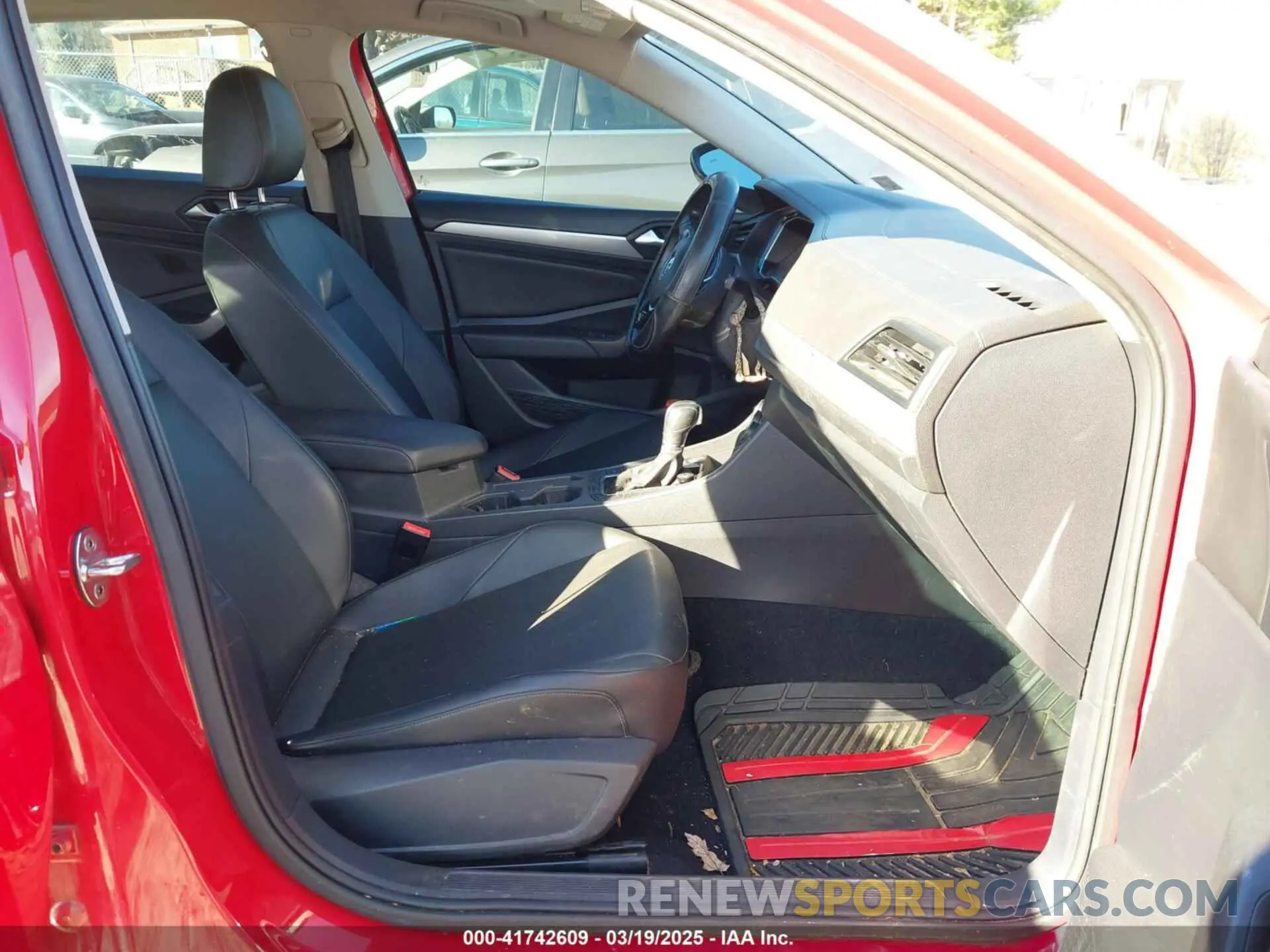 5 Photograph of a damaged car 3VWC57BU5KM099936 VOLKSWAGEN JETTA 2019