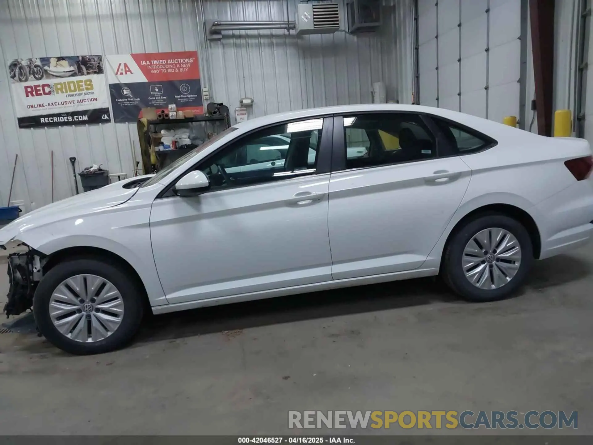 15 Photograph of a damaged car 3VWC57BU5KM121109 VOLKSWAGEN JETTA 2019