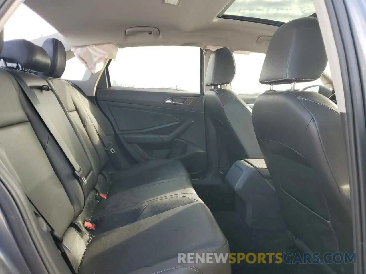 10 Фотография поврежденного автомобиля 3VWC57BU5KM216320 VOLKSWAGEN JETTA 2019