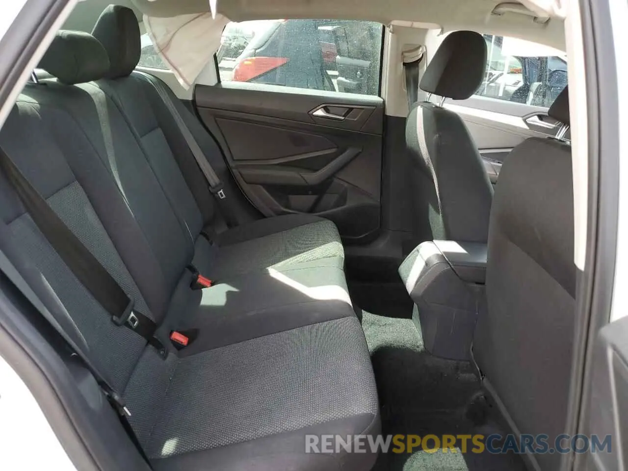 10 Photograph of a damaged car 3VWC57BU5KM229665 VOLKSWAGEN JETTA 2019