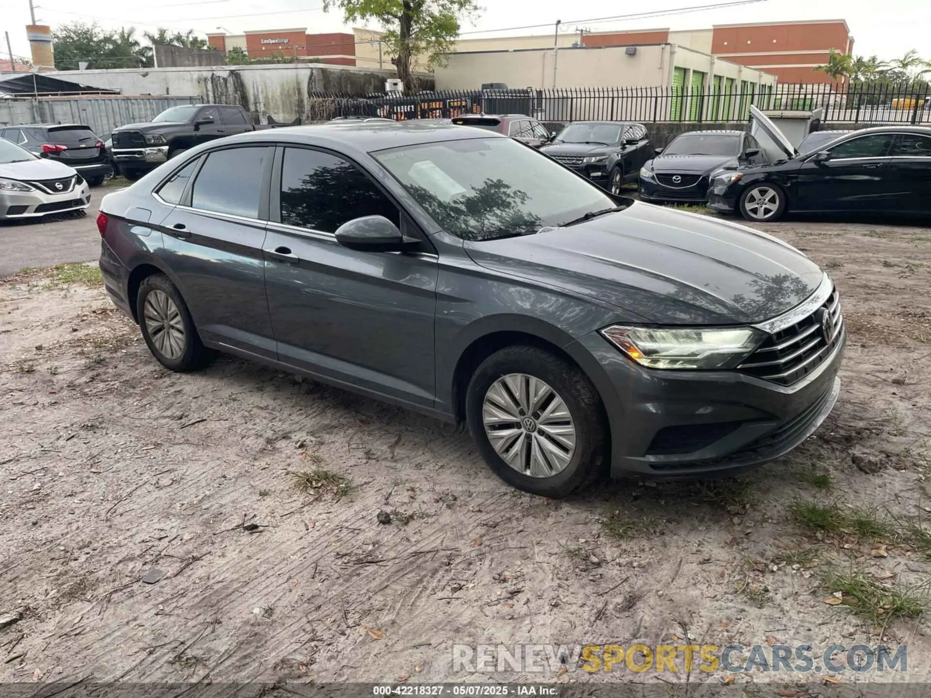 1 Фотография поврежденного автомобиля 3VWC57BU6KM012822 VOLKSWAGEN JETTA 2019