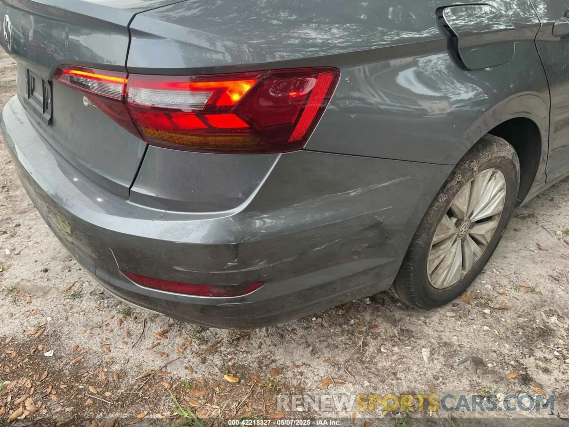 6 Фотография поврежденного автомобиля 3VWC57BU6KM012822 VOLKSWAGEN JETTA 2019