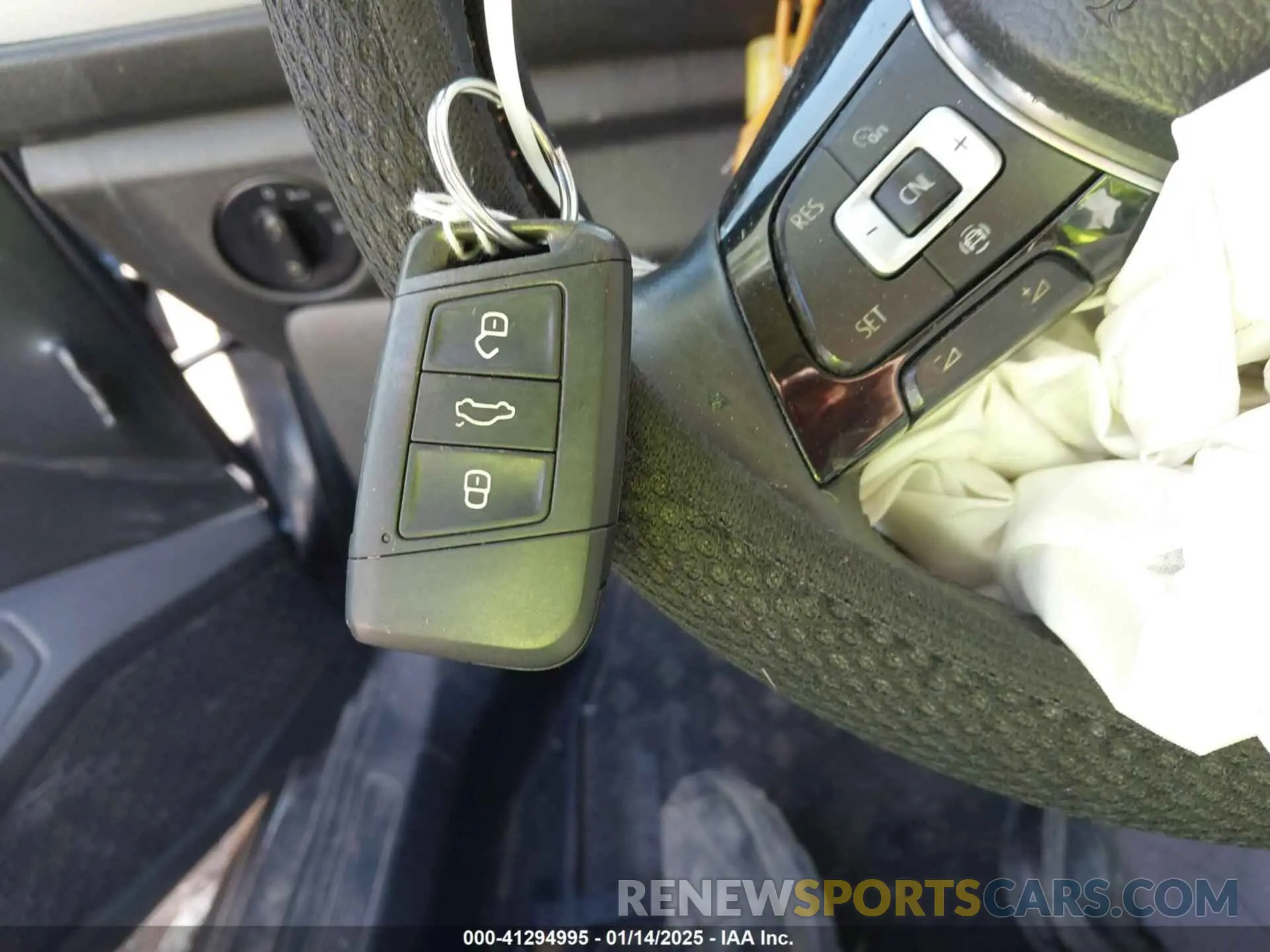 11 Photograph of a damaged car 3VWC57BU6KM061051 VOLKSWAGEN JETTA 2019