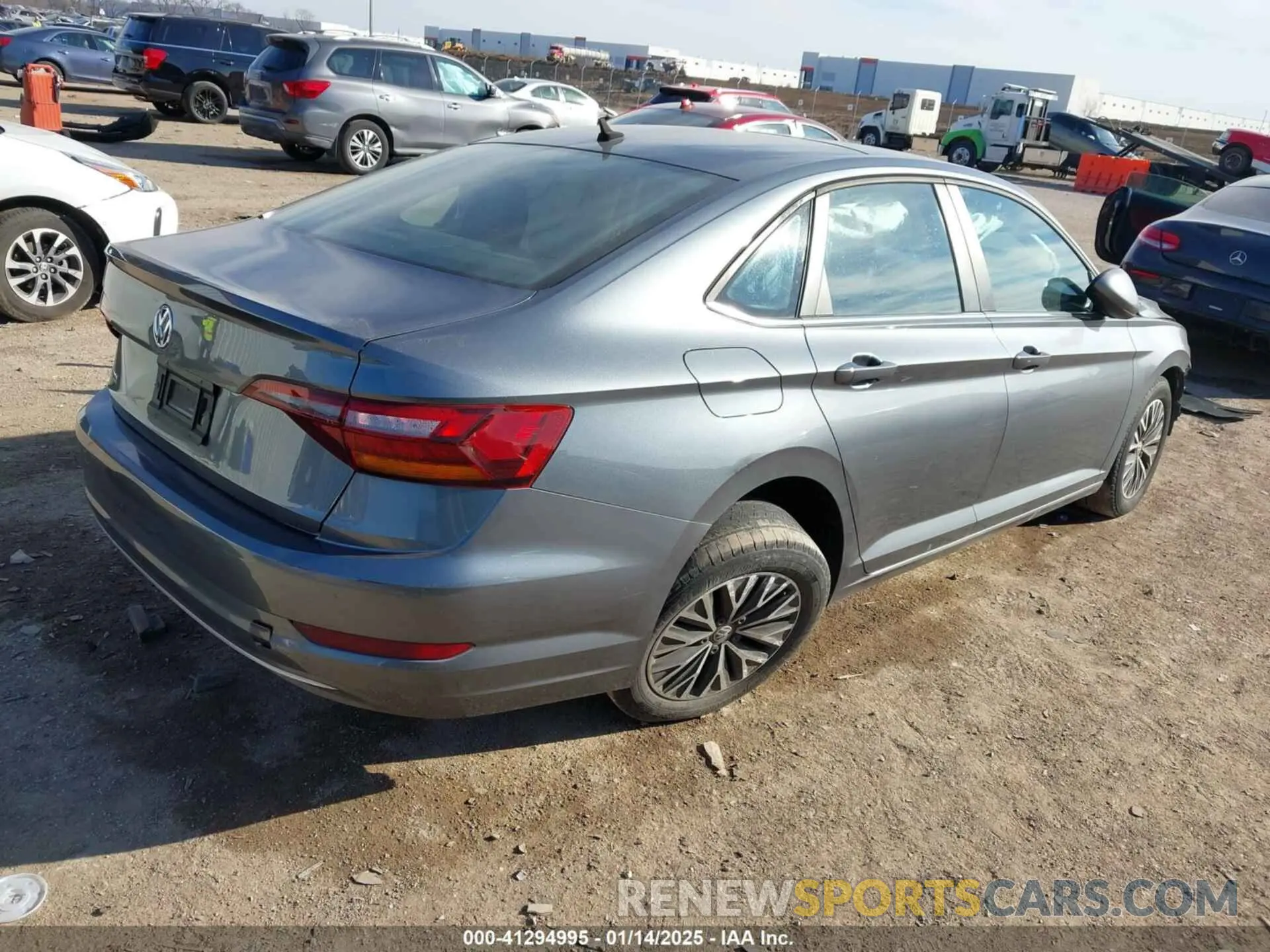 4 Photograph of a damaged car 3VWC57BU6KM061051 VOLKSWAGEN JETTA 2019