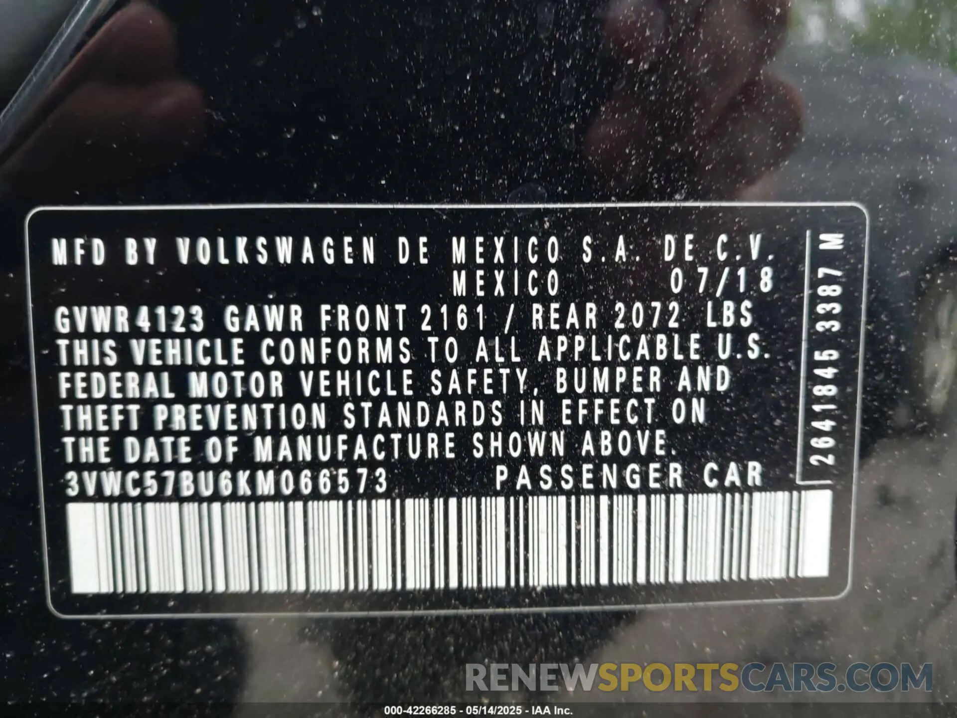 9 Photograph of a damaged car 3VWC57BU6KM066573 VOLKSWAGEN JETTA 2019