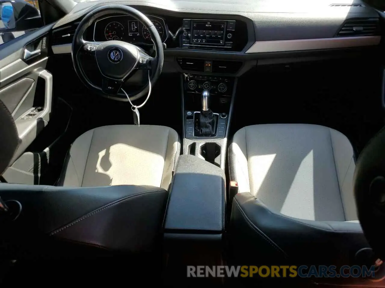 8 Фотография поврежденного автомобиля 3VWC57BU6KM068162 VOLKSWAGEN JETTA 2019