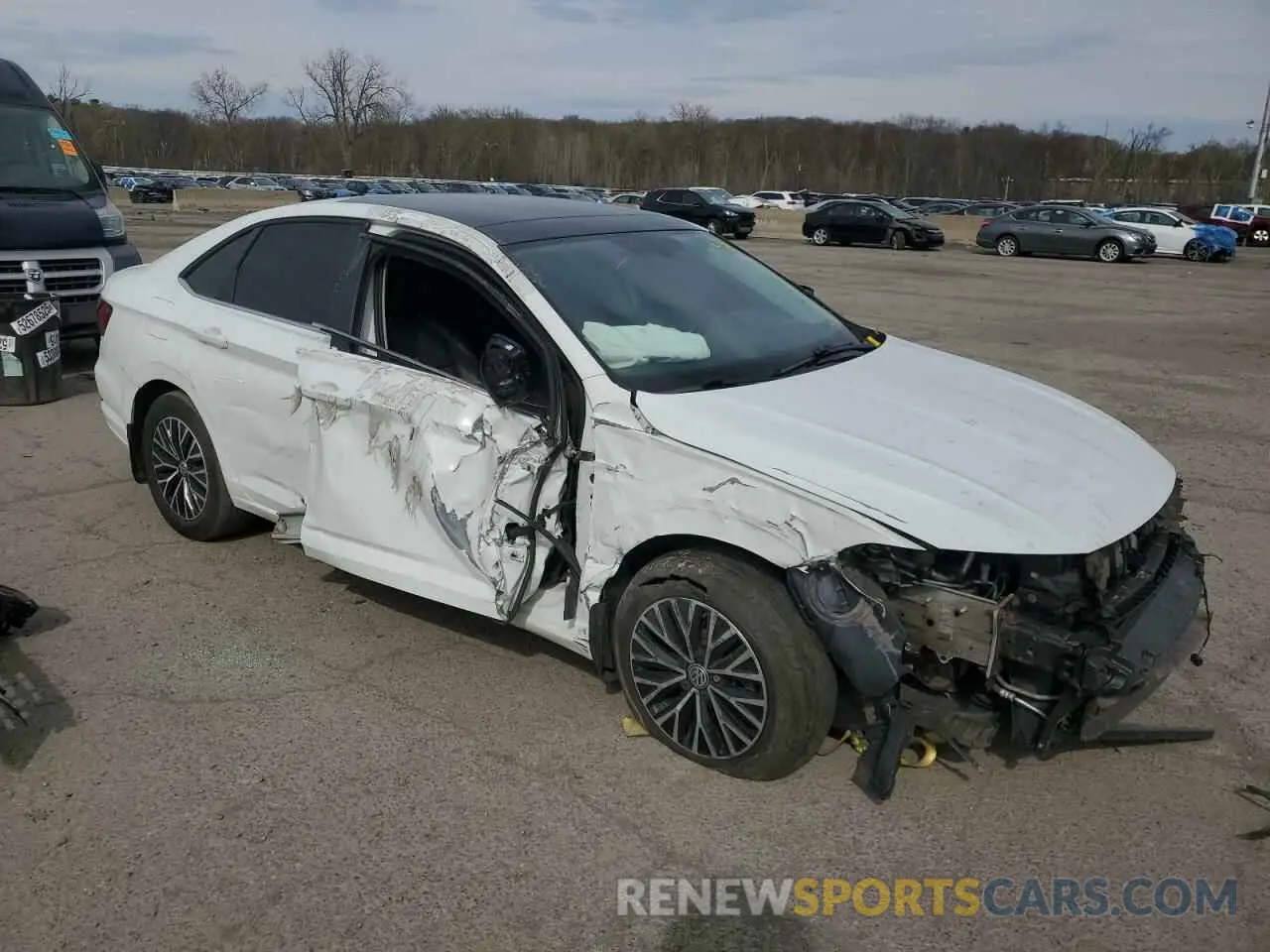 4 Photograph of a damaged car 3VWC57BU6KM120504 VOLKSWAGEN JETTA 2019