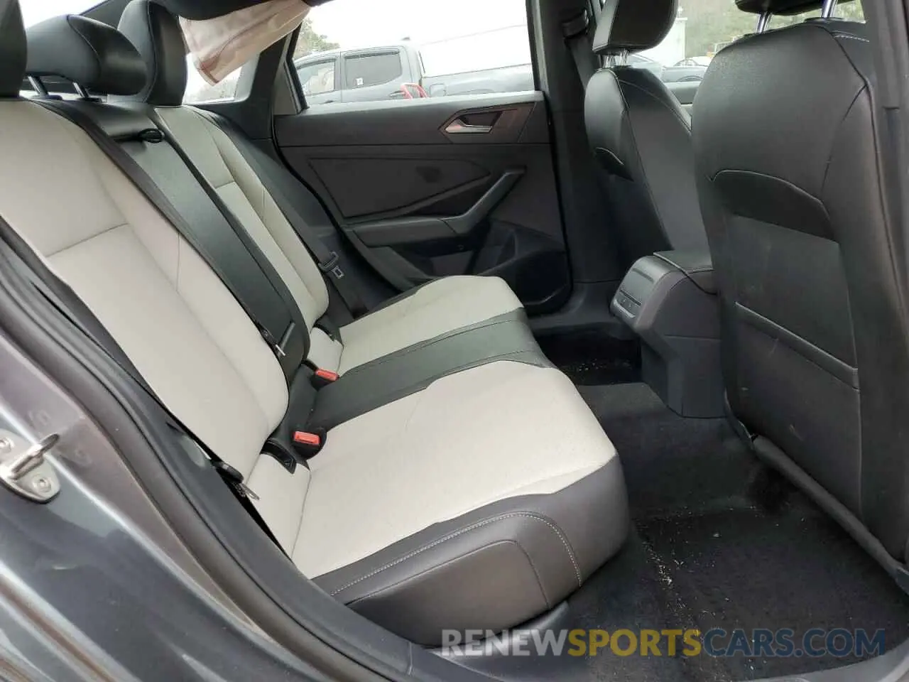 10 Фотография поврежденного автомобиля 3VWC57BU6KM214849 VOLKSWAGEN JETTA 2019