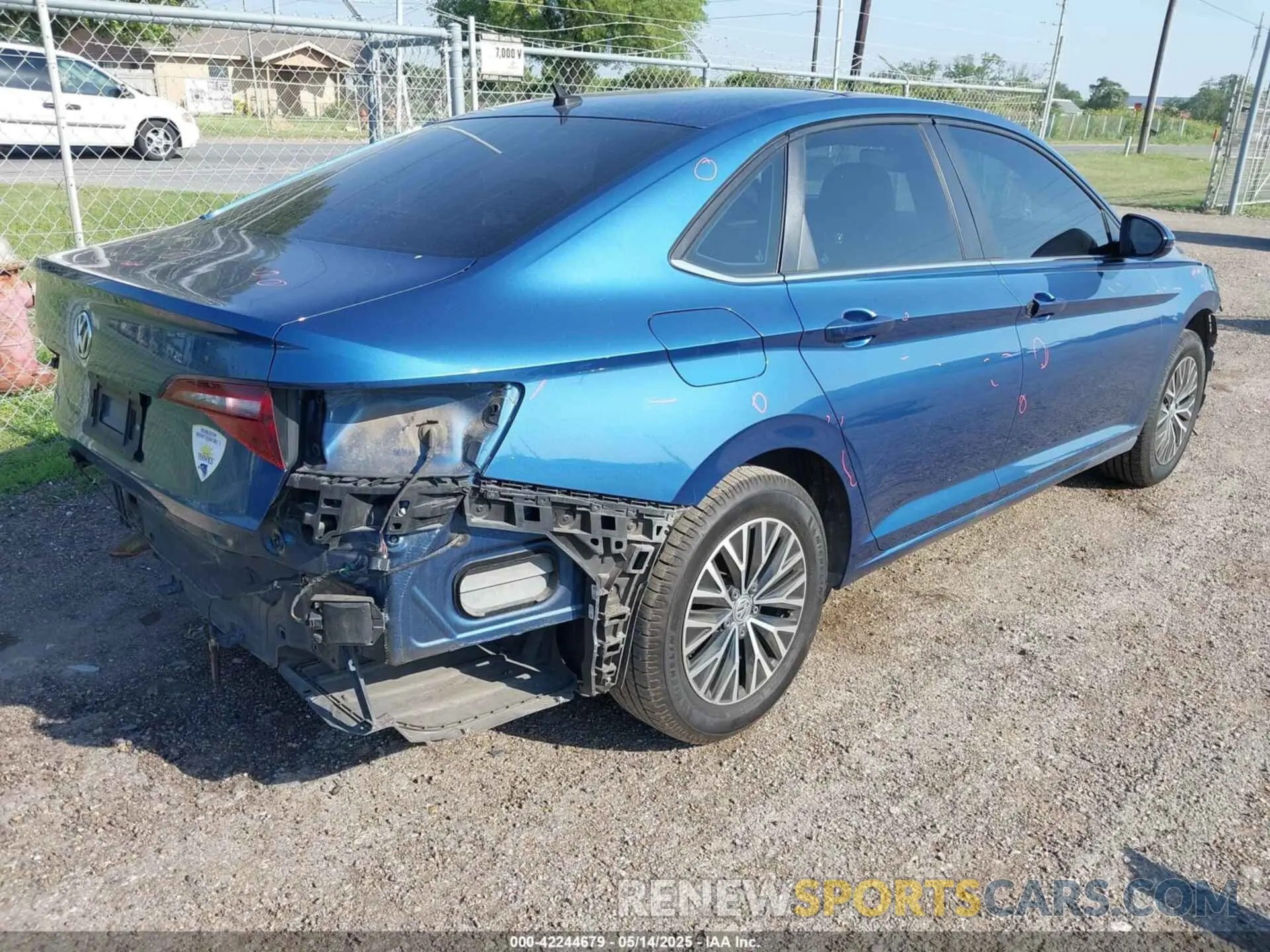 4 Photograph of a damaged car 3VWC57BU7KM104067 VOLKSWAGEN JETTA 2019