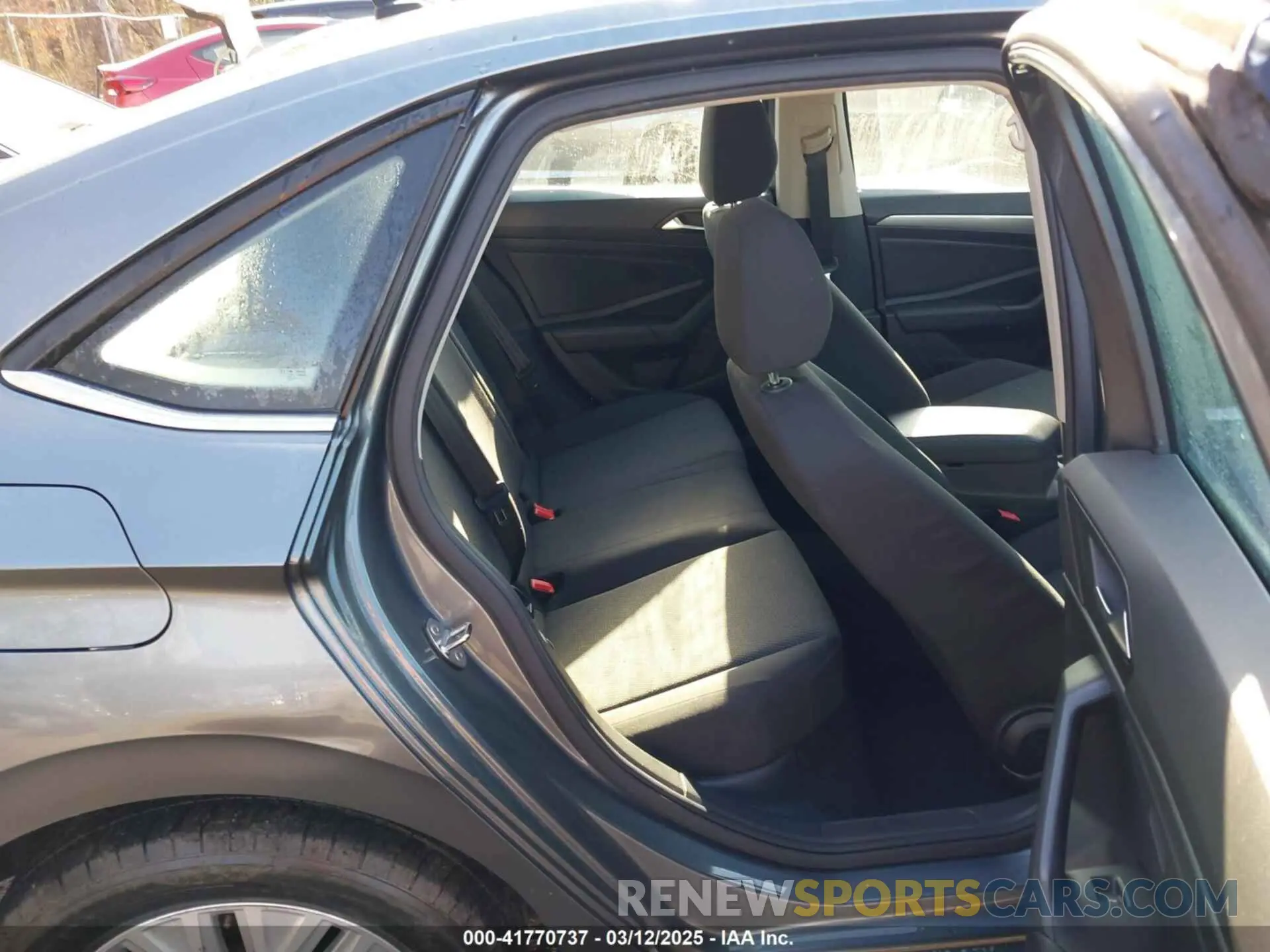 8 Photograph of a damaged car 3VWC57BU7KM112377 VOLKSWAGEN JETTA 2019