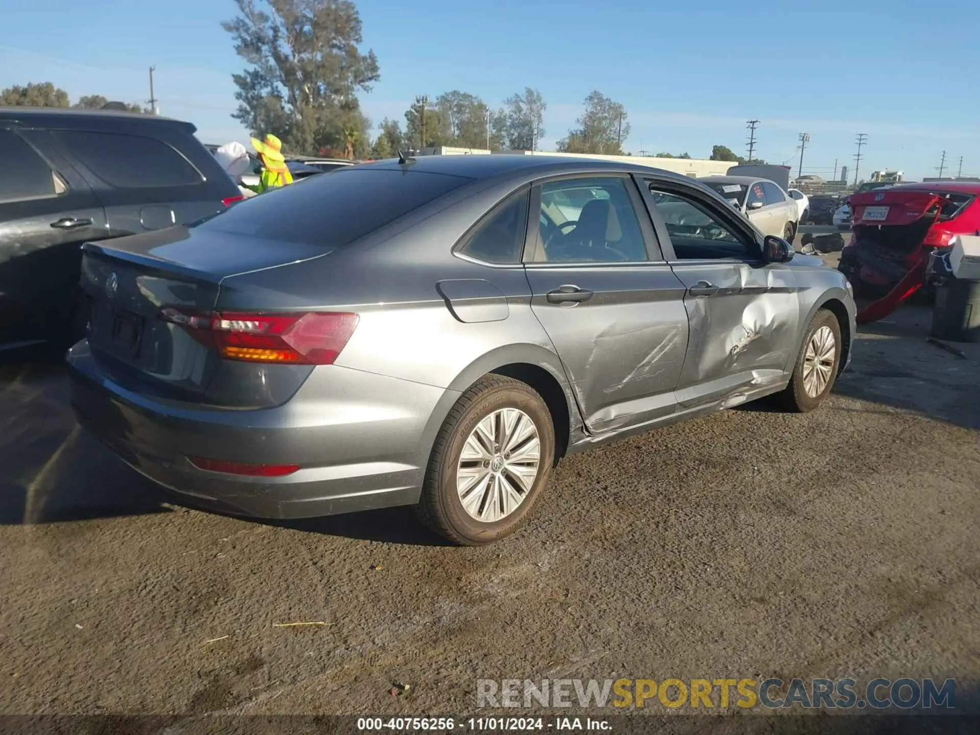 4 Photograph of a damaged car 3VWC57BU7KM119460 VOLKSWAGEN JETTA 2019
