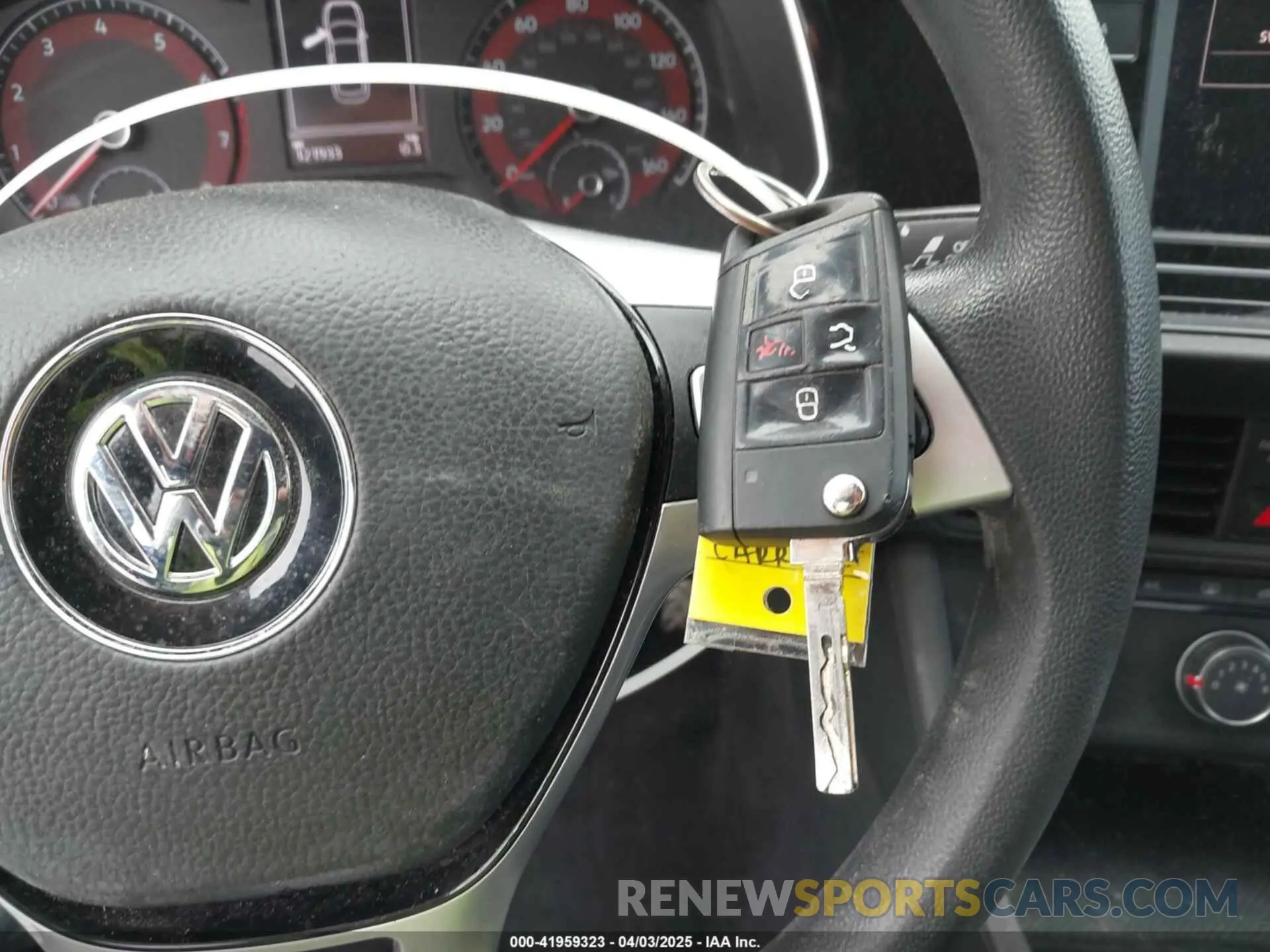 11 Фотография поврежденного автомобиля 3VWC57BU7KM175740 VOLKSWAGEN JETTA 2019