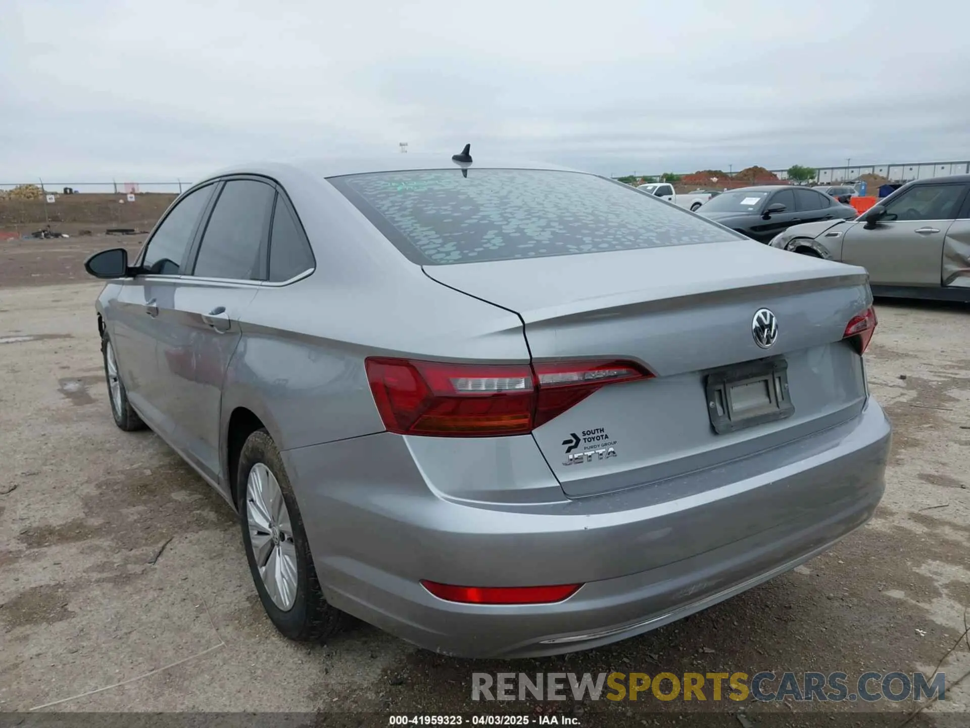 3 Фотография поврежденного автомобиля 3VWC57BU7KM175740 VOLKSWAGEN JETTA 2019