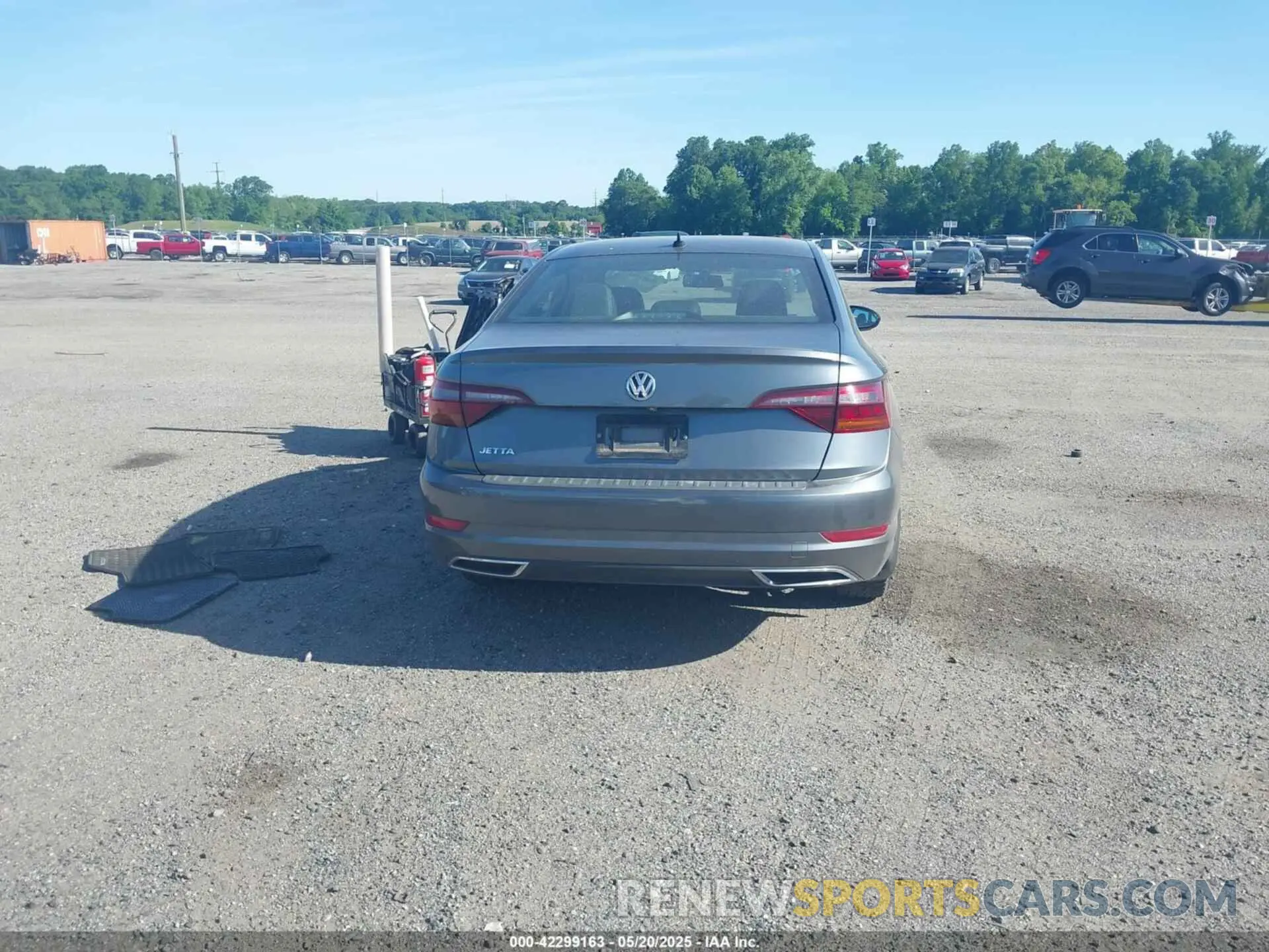 16 Photograph of a damaged car 3VWC57BU7KM236813 VOLKSWAGEN JETTA 2019