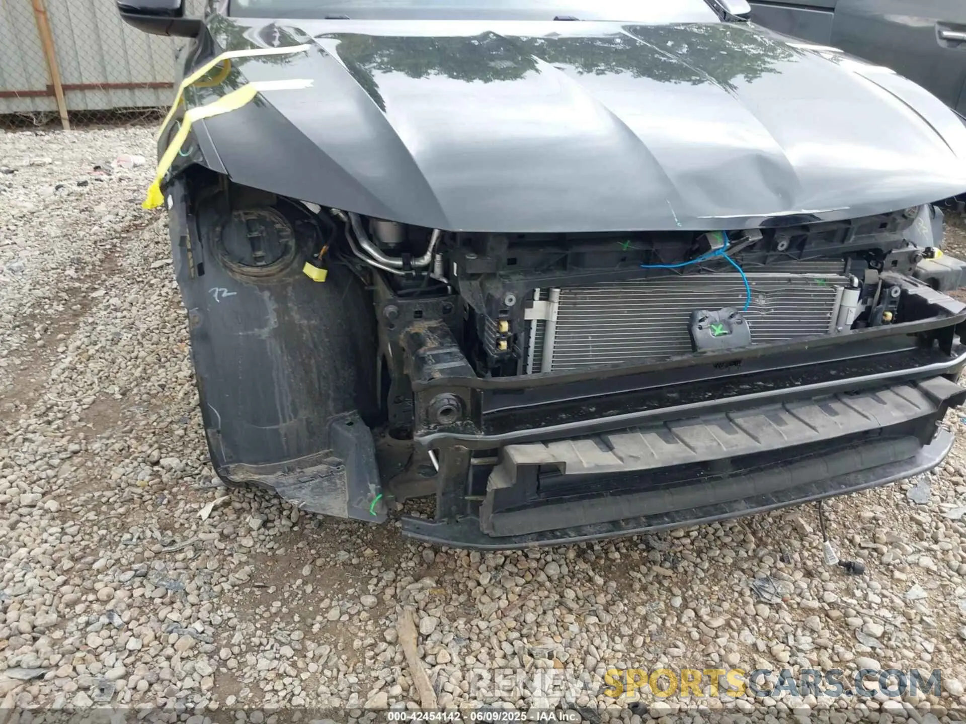 18 Photograph of a damaged car 3VWC57BU7KM260660 VOLKSWAGEN JETTA 2019