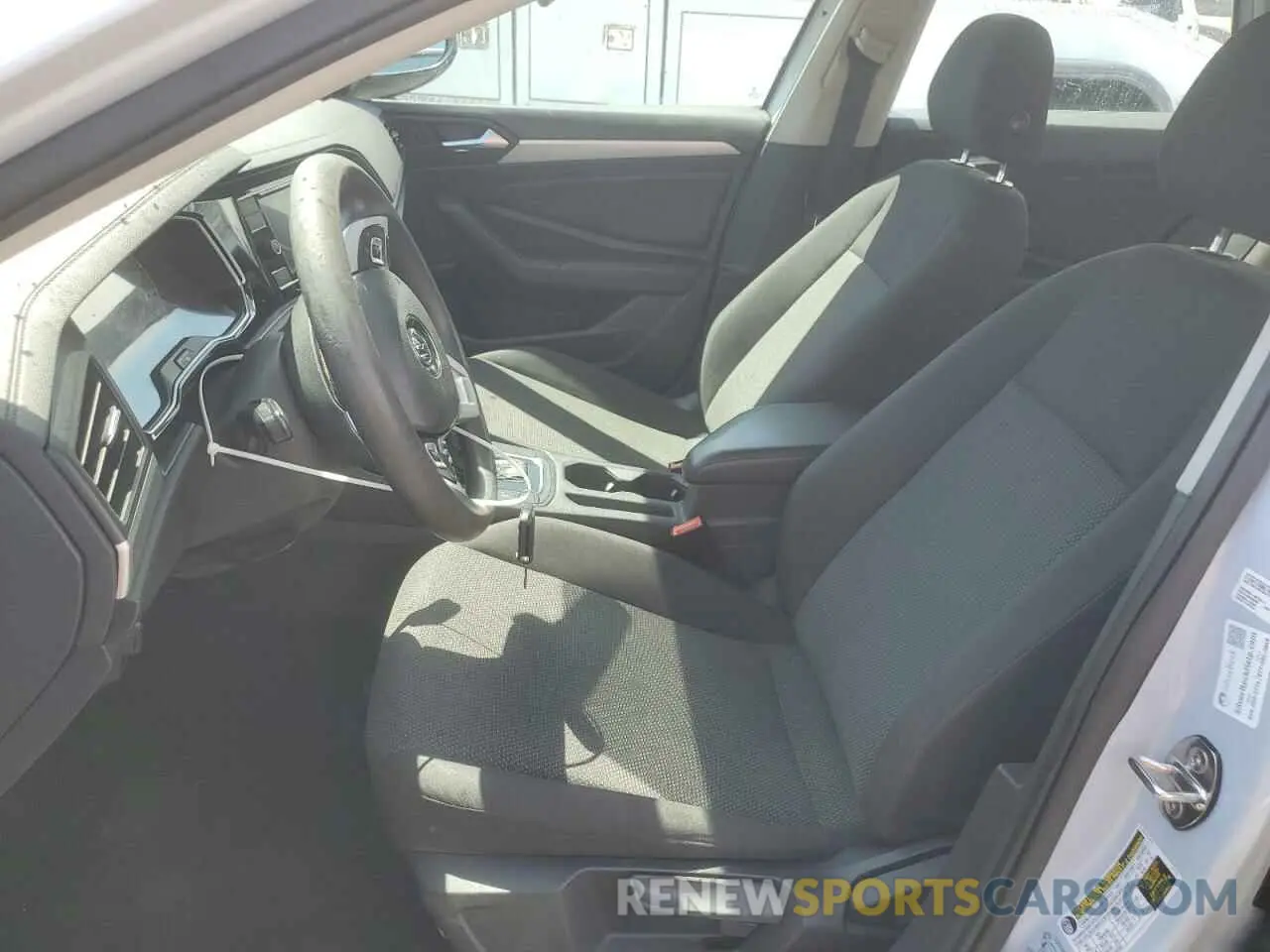 7 Фотография поврежденного автомобиля 3VWC57BU8KM018640 VOLKSWAGEN JETTA 2019