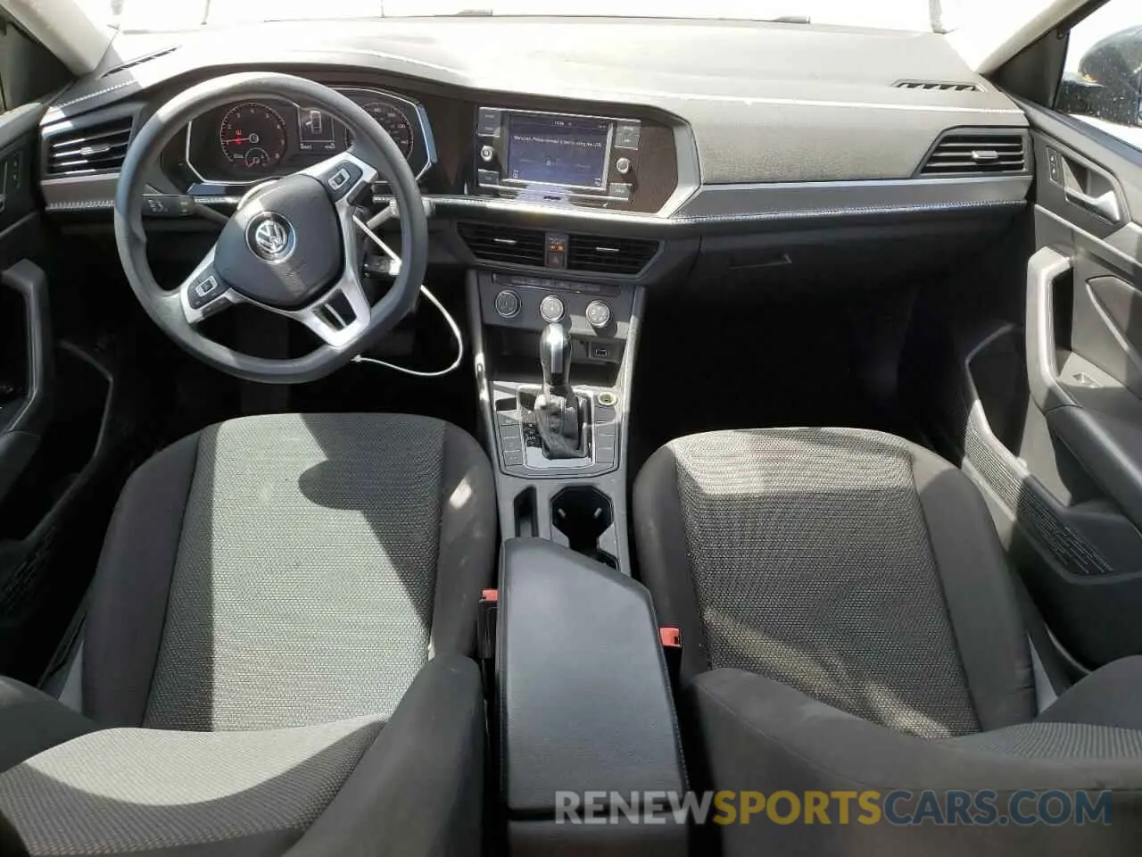 8 Photograph of a damaged car 3VWC57BU8KM031100 VOLKSWAGEN JETTA 2019