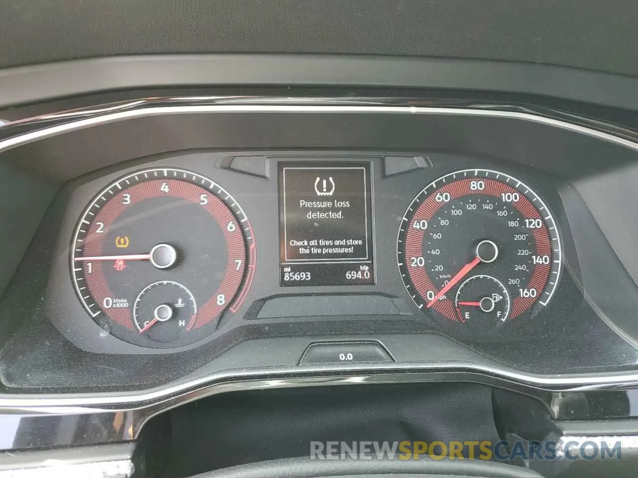 9 Photograph of a damaged car 3VWC57BU8KM031100 VOLKSWAGEN JETTA 2019