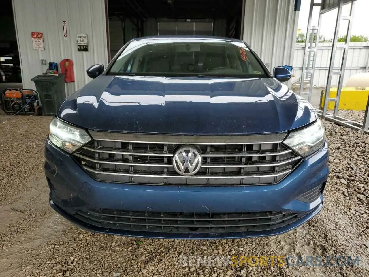 5 Фотография поврежденного автомобиля 3VWC57BU8KM032330 VOLKSWAGEN JETTA 2019