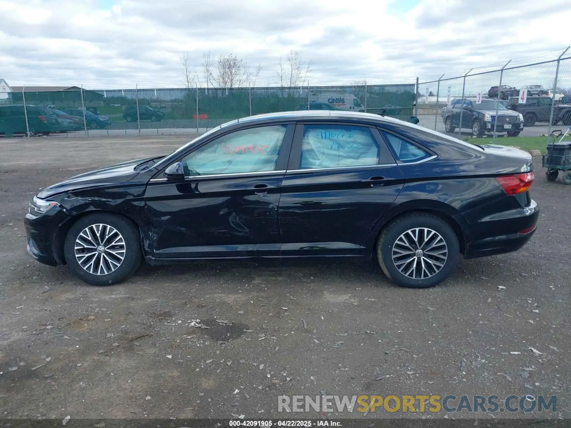 14 Фотография поврежденного автомобиля 3VWC57BU8KM040749 VOLKSWAGEN JETTA 2019