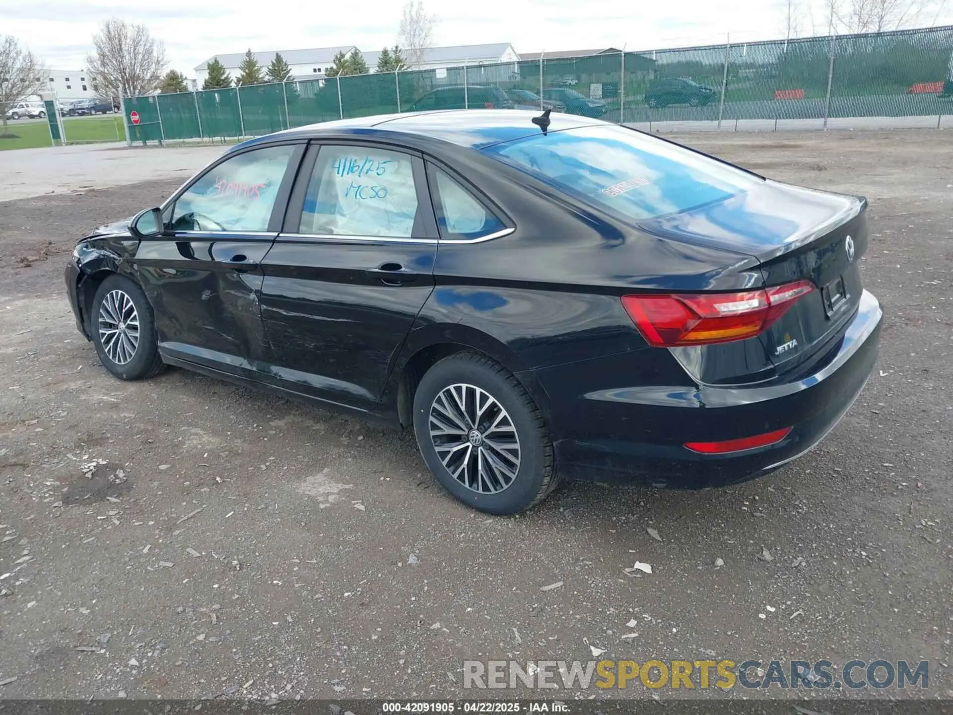 3 Фотография поврежденного автомобиля 3VWC57BU8KM040749 VOLKSWAGEN JETTA 2019