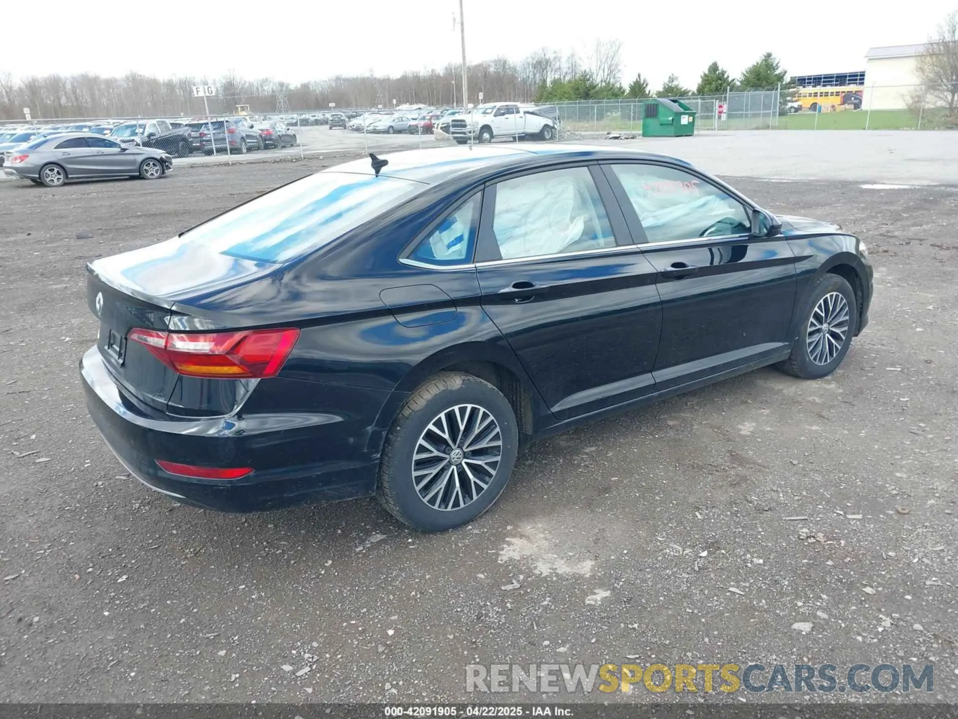 4 Фотография поврежденного автомобиля 3VWC57BU8KM040749 VOLKSWAGEN JETTA 2019