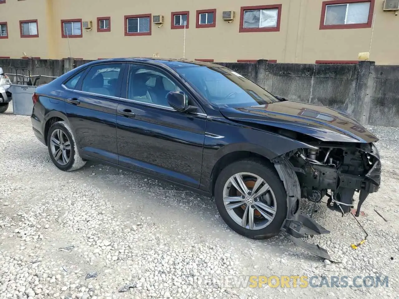 4 Photograph of a damaged car 3VWC57BU8KM058975 VOLKSWAGEN JETTA 2019