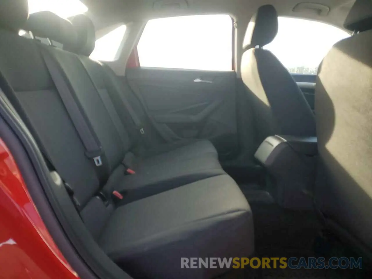 10 Фотография поврежденного автомобиля 3VWC57BU8KM071323 VOLKSWAGEN JETTA 2019