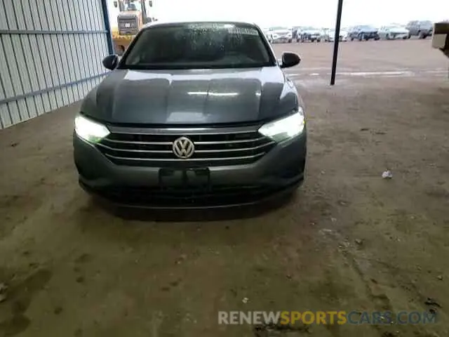 11 Фотография поврежденного автомобиля 3VWC57BU8KM092298 VOLKSWAGEN JETTA 2019