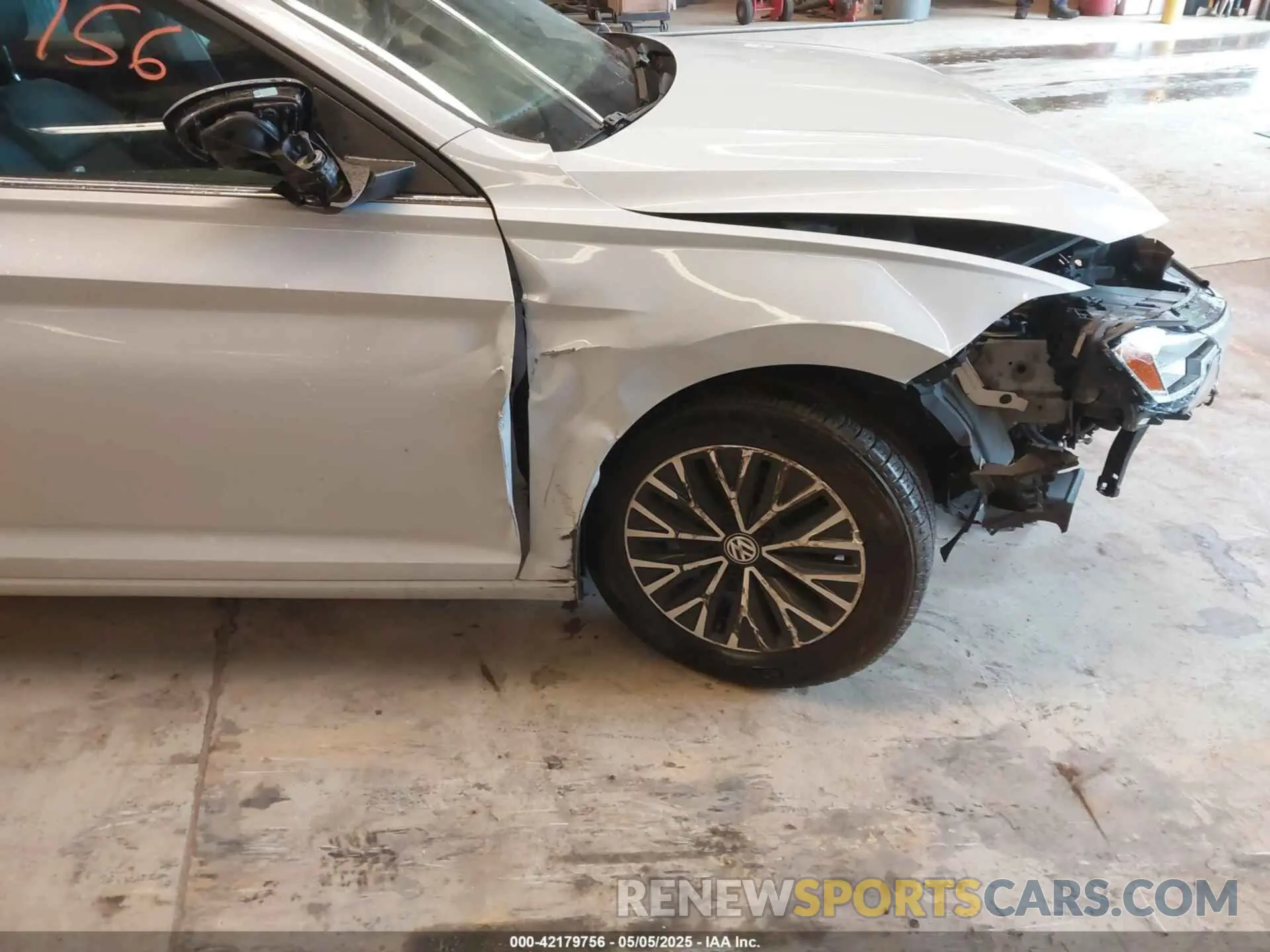 18 Фотография поврежденного автомобиля 3VWC57BU8KM094858 VOLKSWAGEN JETTA 2019