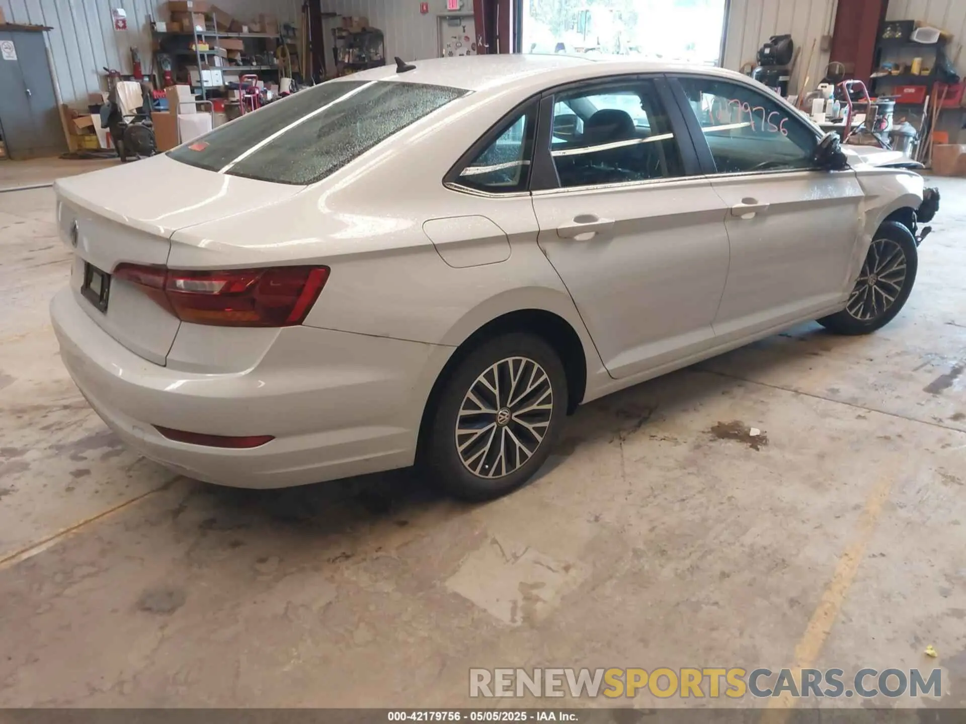 4 Фотография поврежденного автомобиля 3VWC57BU8KM094858 VOLKSWAGEN JETTA 2019