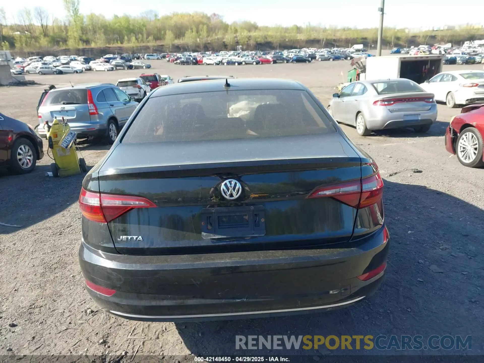 16 Photograph of a damaged car 3VWC57BU8KM128314 VOLKSWAGEN JETTA 2019