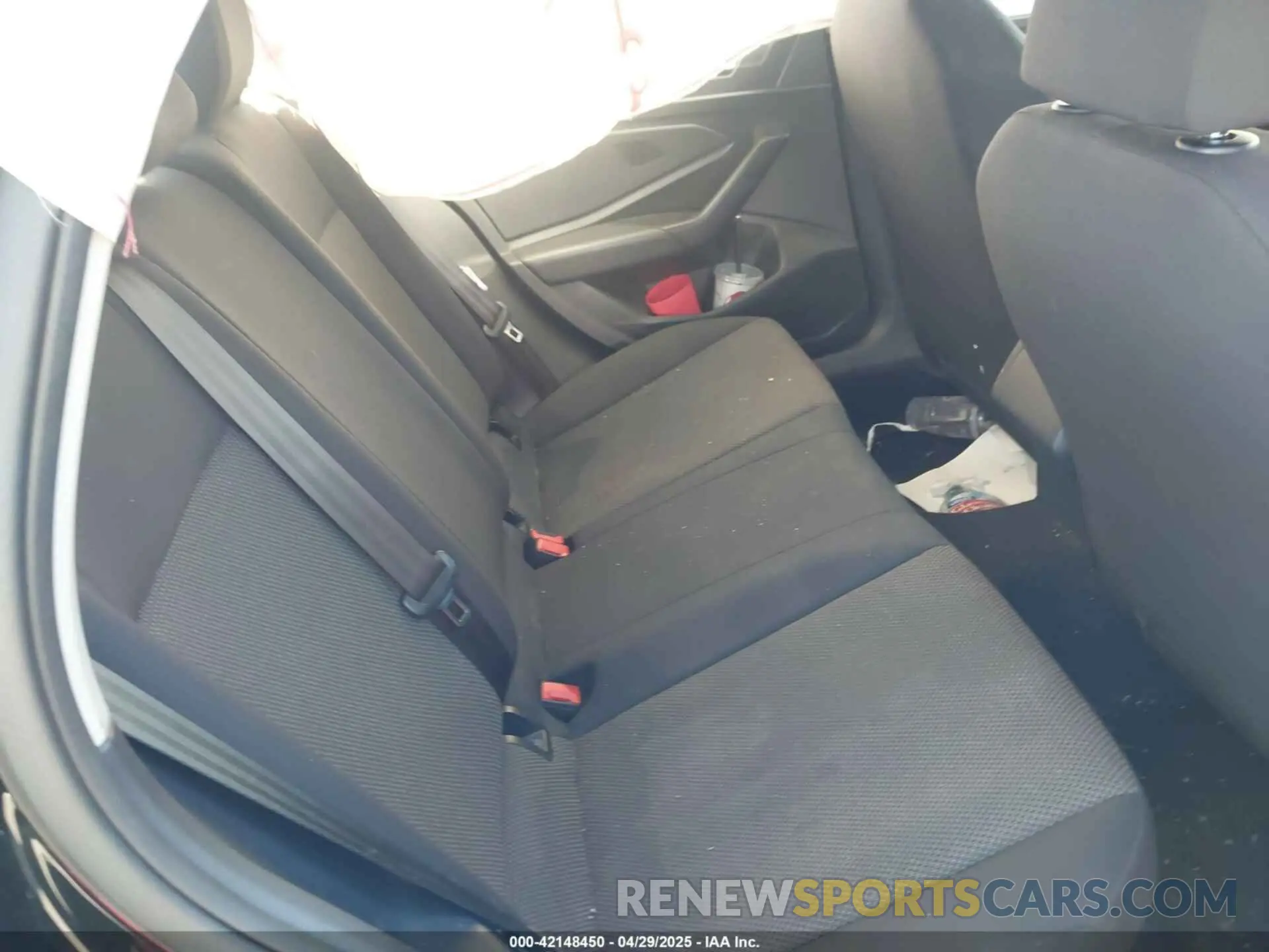 8 Photograph of a damaged car 3VWC57BU8KM128314 VOLKSWAGEN JETTA 2019