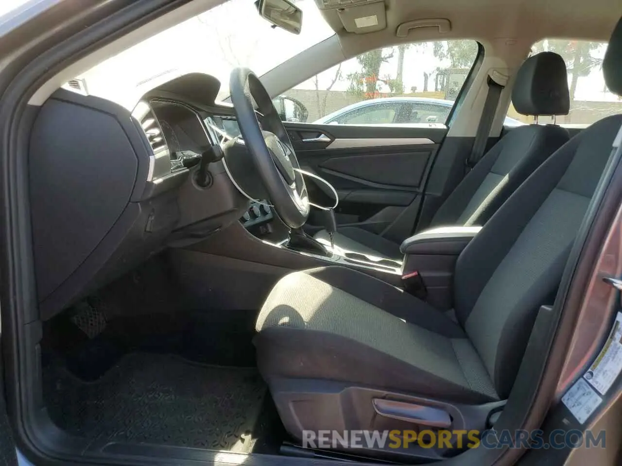 7 Фотография поврежденного автомобиля 3VWC57BU8KM174757 VOLKSWAGEN JETTA 2019