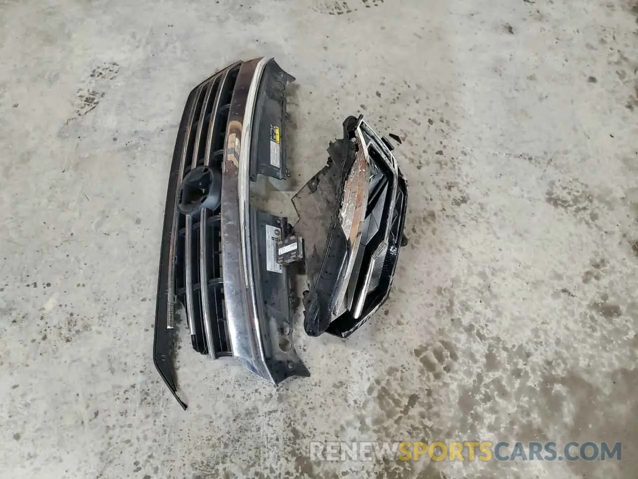 12 Photograph of a damaged car 3VWC57BU8KM186052 VOLKSWAGEN JETTA 2019