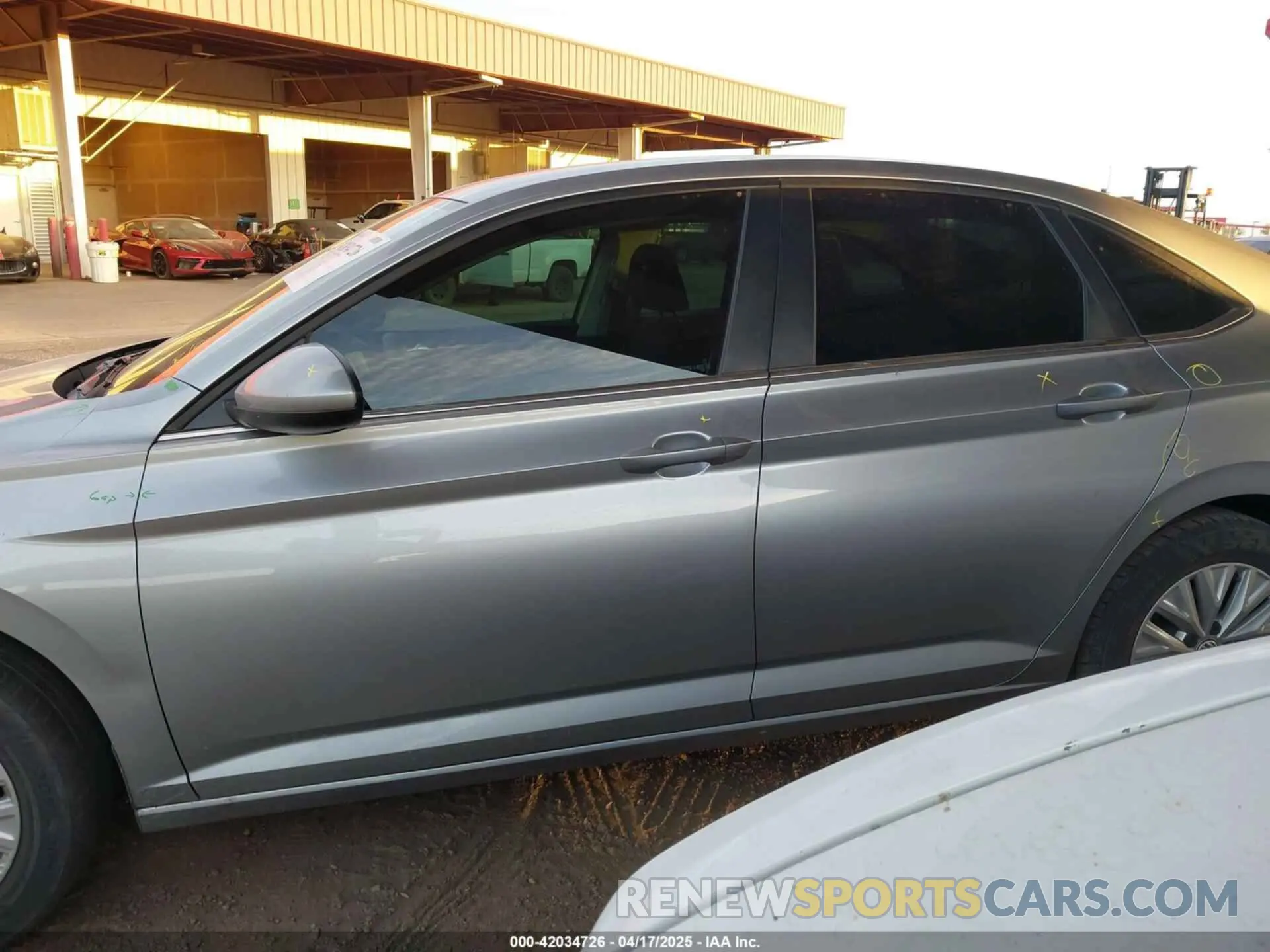 15 Фотография поврежденного автомобиля 3VWC57BU8KM199089 VOLKSWAGEN JETTA 2019
