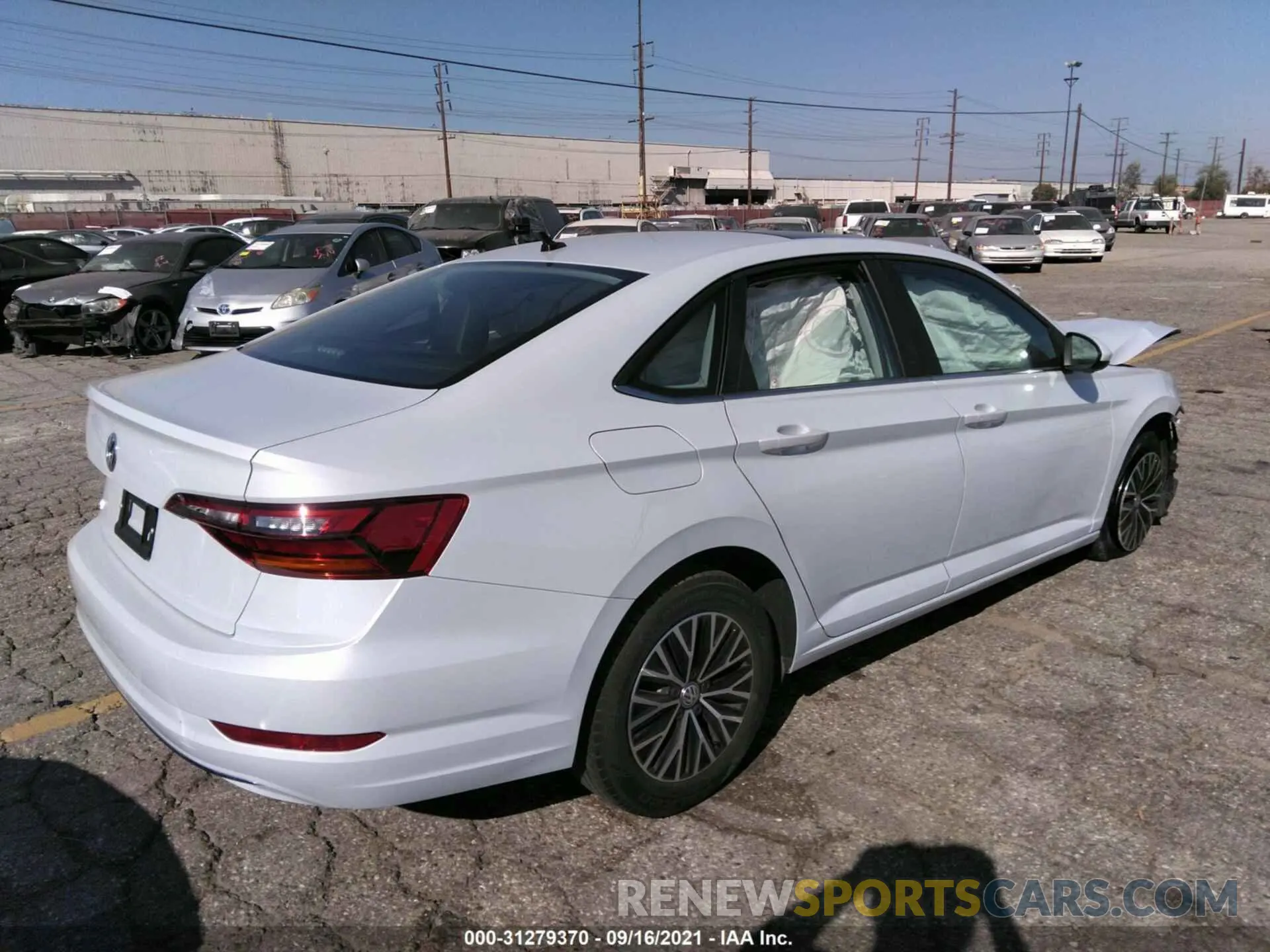 4 Фотография поврежденного автомобиля 3VWC57BU9KM075784 VOLKSWAGEN JETTA 2019