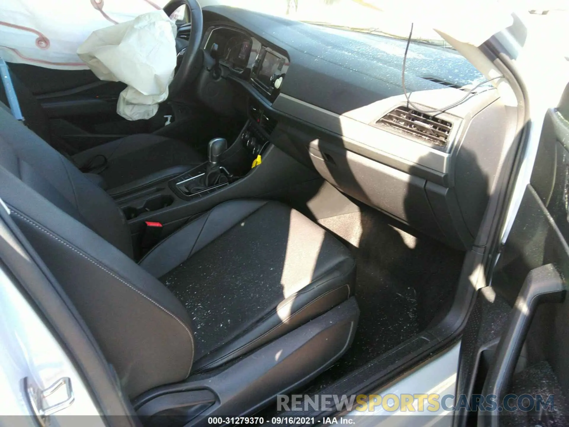 5 Фотография поврежденного автомобиля 3VWC57BU9KM075784 VOLKSWAGEN JETTA 2019