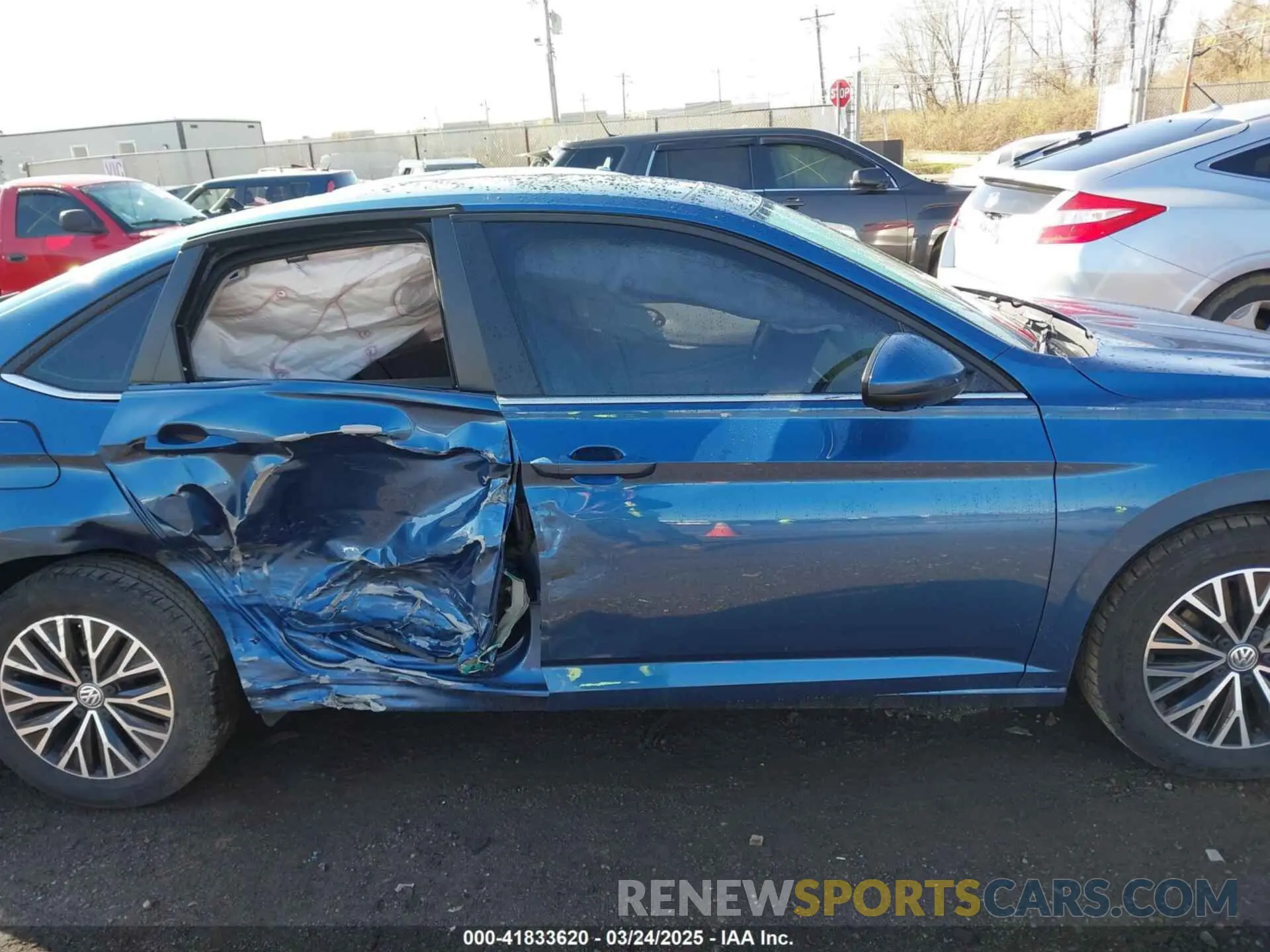 13 Фотография поврежденного автомобиля 3VWC57BU9KM101235 VOLKSWAGEN JETTA 2019