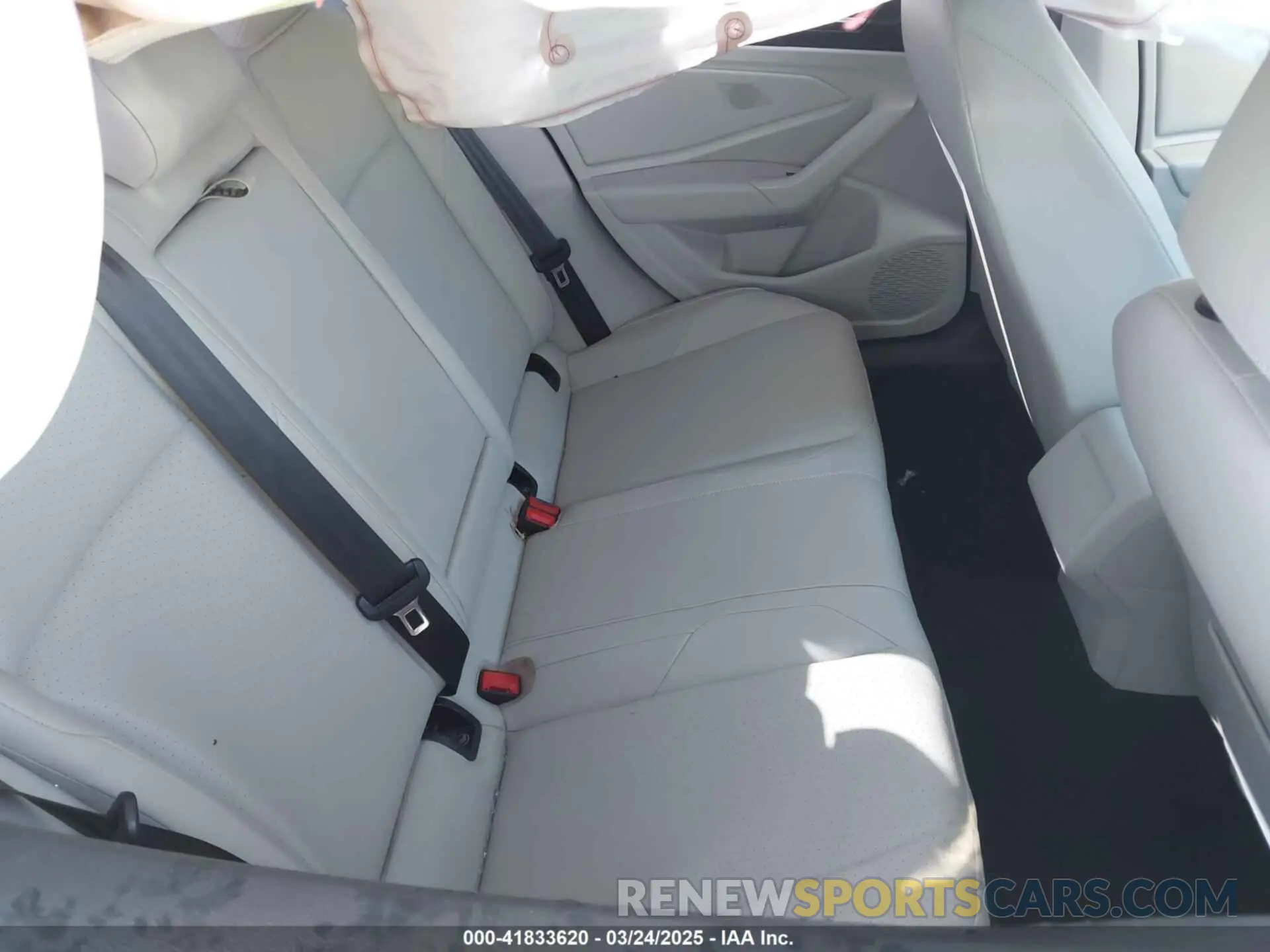 8 Фотография поврежденного автомобиля 3VWC57BU9KM101235 VOLKSWAGEN JETTA 2019