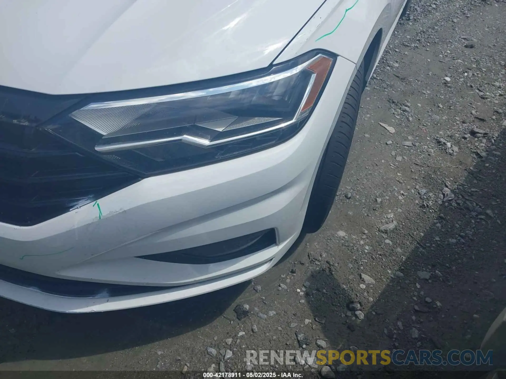 16 Фотография поврежденного автомобиля 3VWC57BU9KM103048 VOLKSWAGEN JETTA 2019