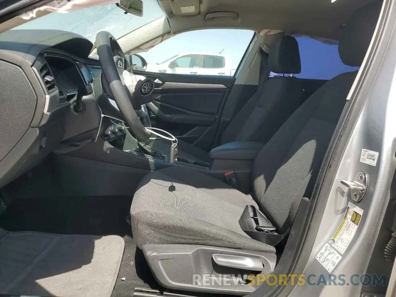 7 Photograph of a damaged car 3VWC57BU9KM172337 VOLKSWAGEN JETTA 2019