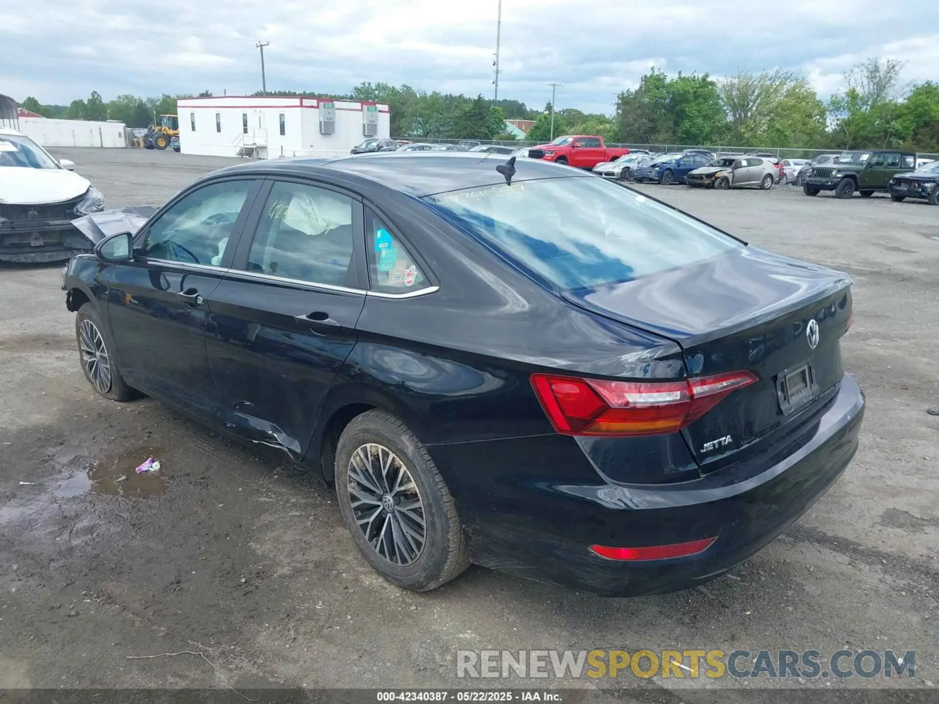 3 Фотография поврежденного автомобиля 3VWC57BU9KM261602 VOLKSWAGEN JETTA 2019