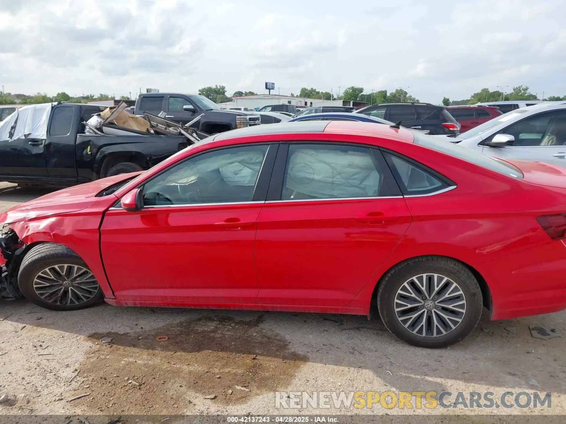 14 Photograph of a damaged car 3VWC57BUXKM005257 VOLKSWAGEN JETTA 2019
