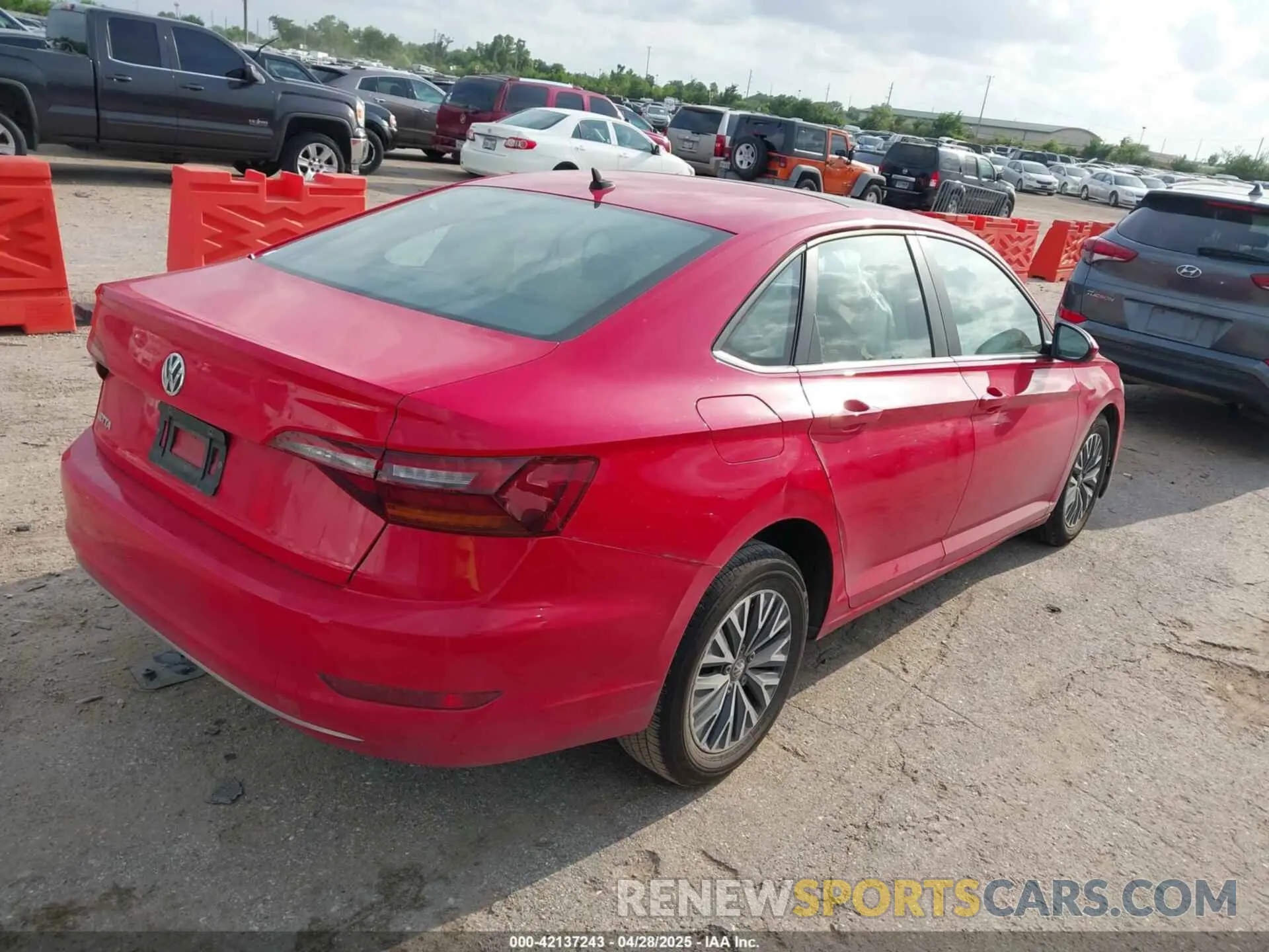 4 Photograph of a damaged car 3VWC57BUXKM005257 VOLKSWAGEN JETTA 2019
