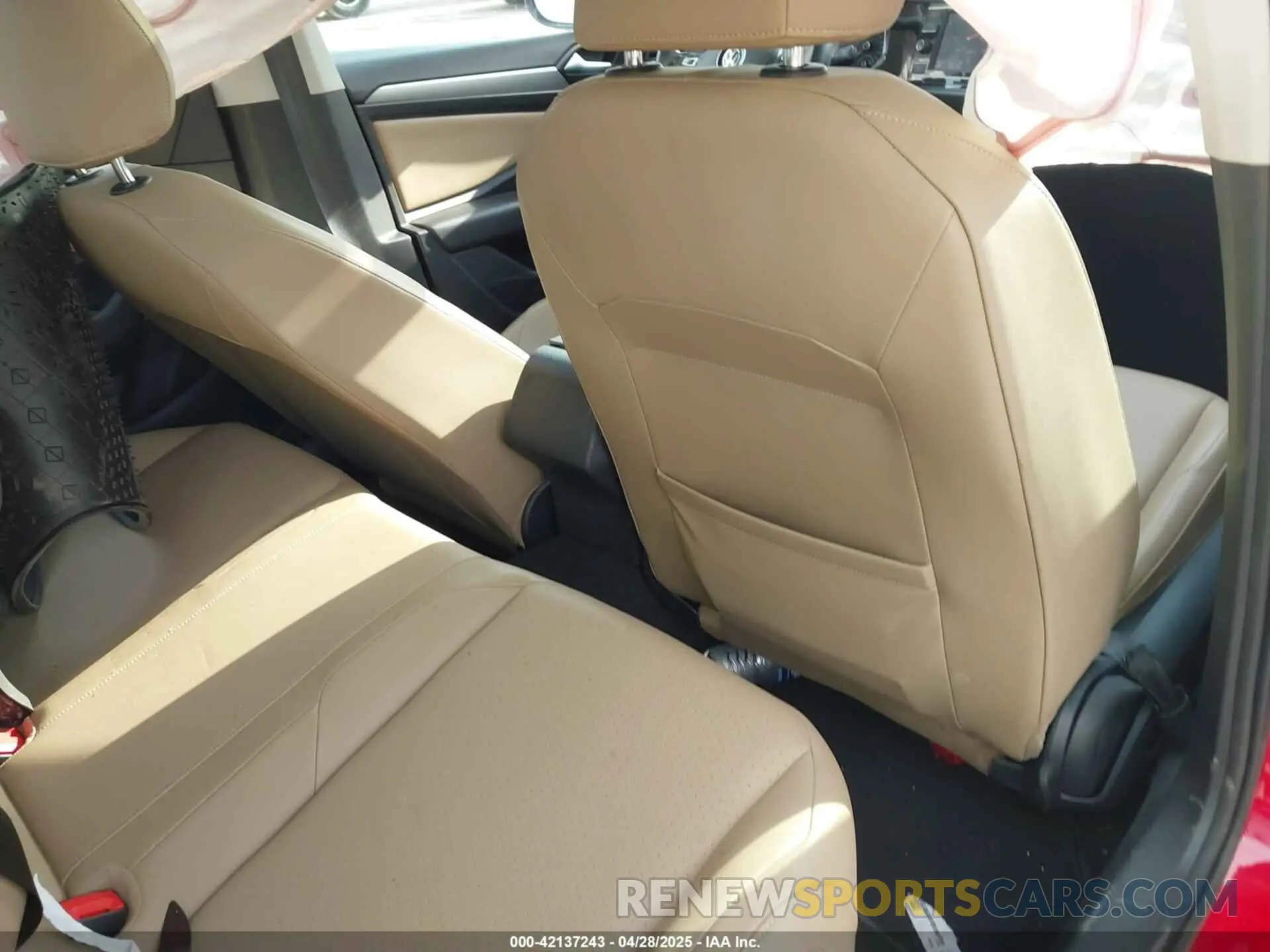 8 Photograph of a damaged car 3VWC57BUXKM005257 VOLKSWAGEN JETTA 2019