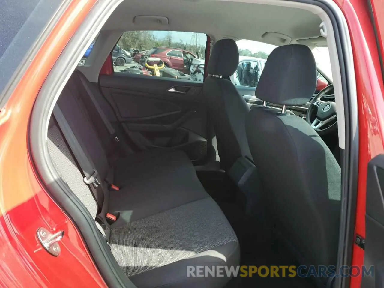 10 Photograph of a damaged car 3VWC57BUXKM054524 VOLKSWAGEN JETTA 2019