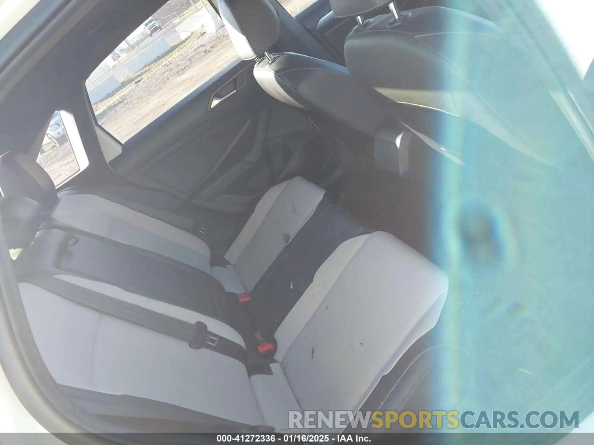 8 Photograph of a damaged car 3VWC57BUXKM113927 VOLKSWAGEN JETTA 2019