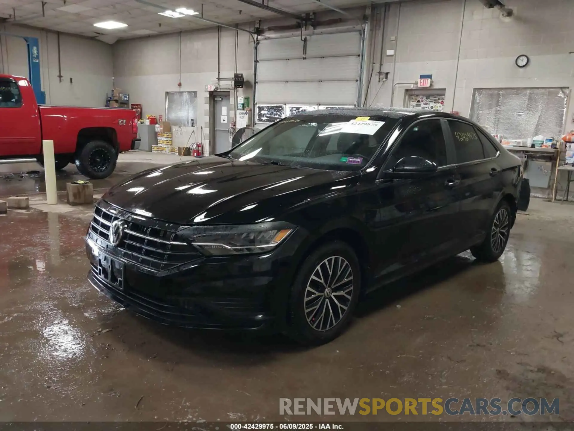 2 Photograph of a damaged car 3VWC57BUXKM262726 VOLKSWAGEN JETTA 2019