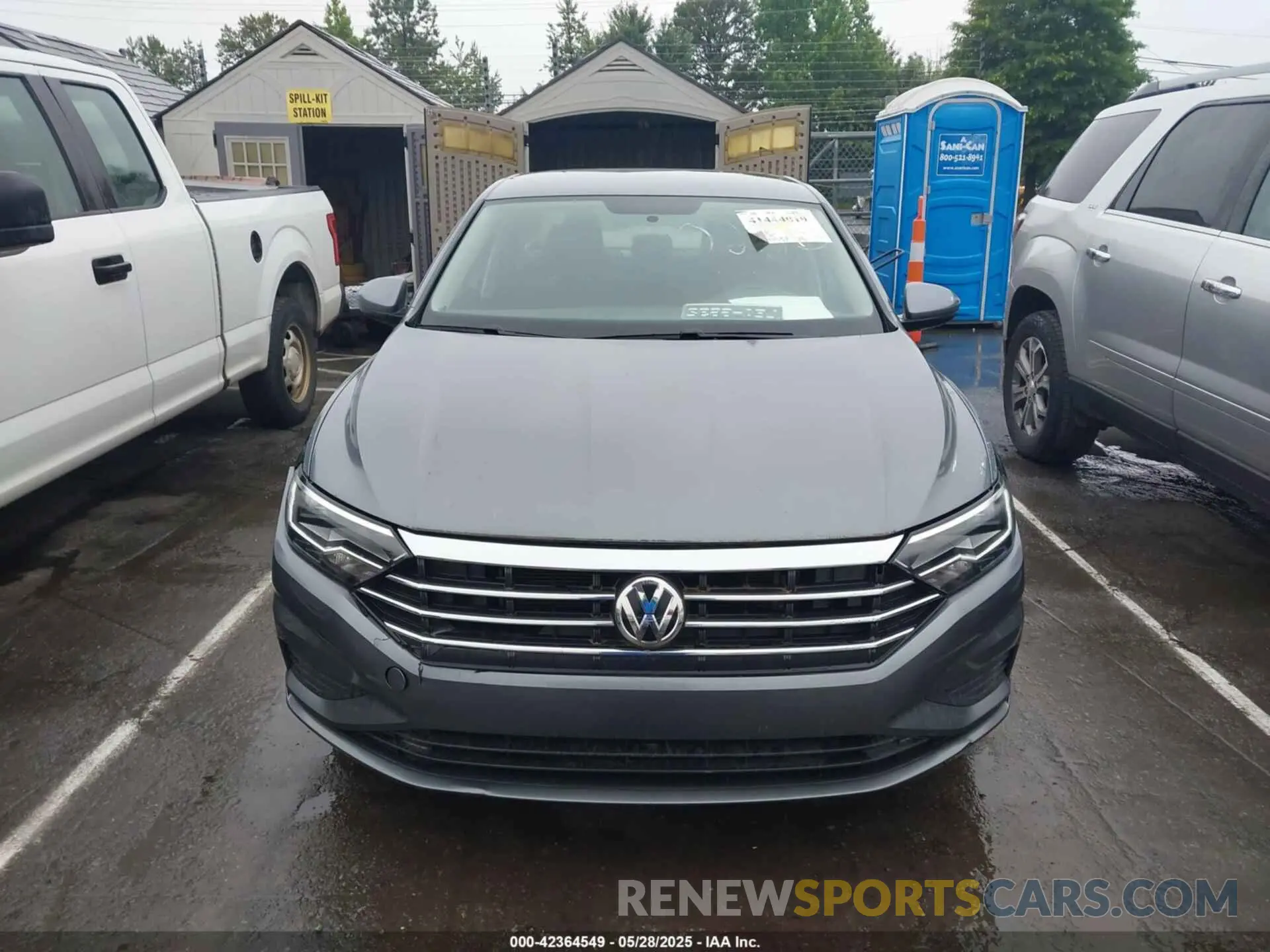 12 Photograph of a damaged car 3VWCB7BU0KM200275 VOLKSWAGEN JETTA 2019